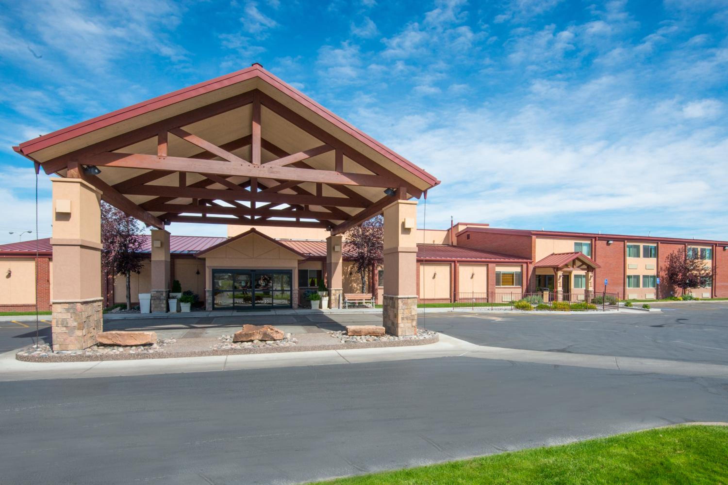 Riverton Vacations - Holiday Inn Riverton-Convention Center, an IHG Hotel - Property Image 1