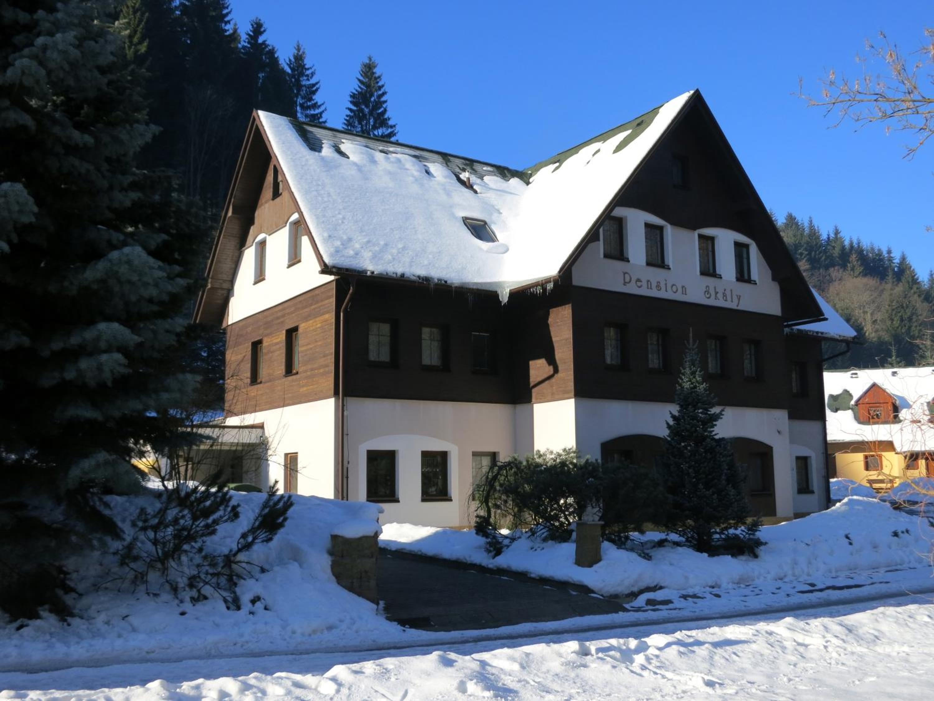 Photo 8
