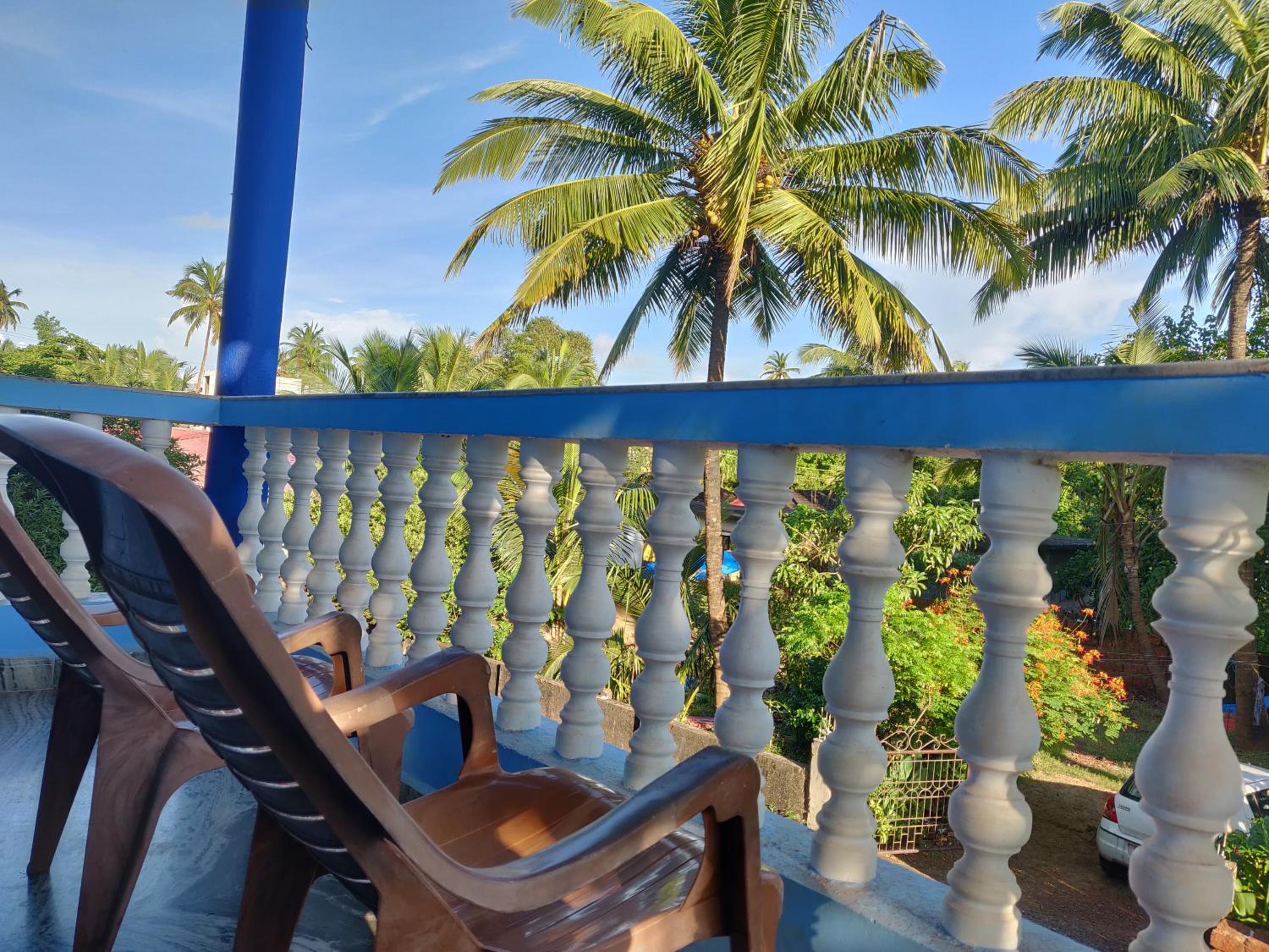 Morjim Sunset Hotel