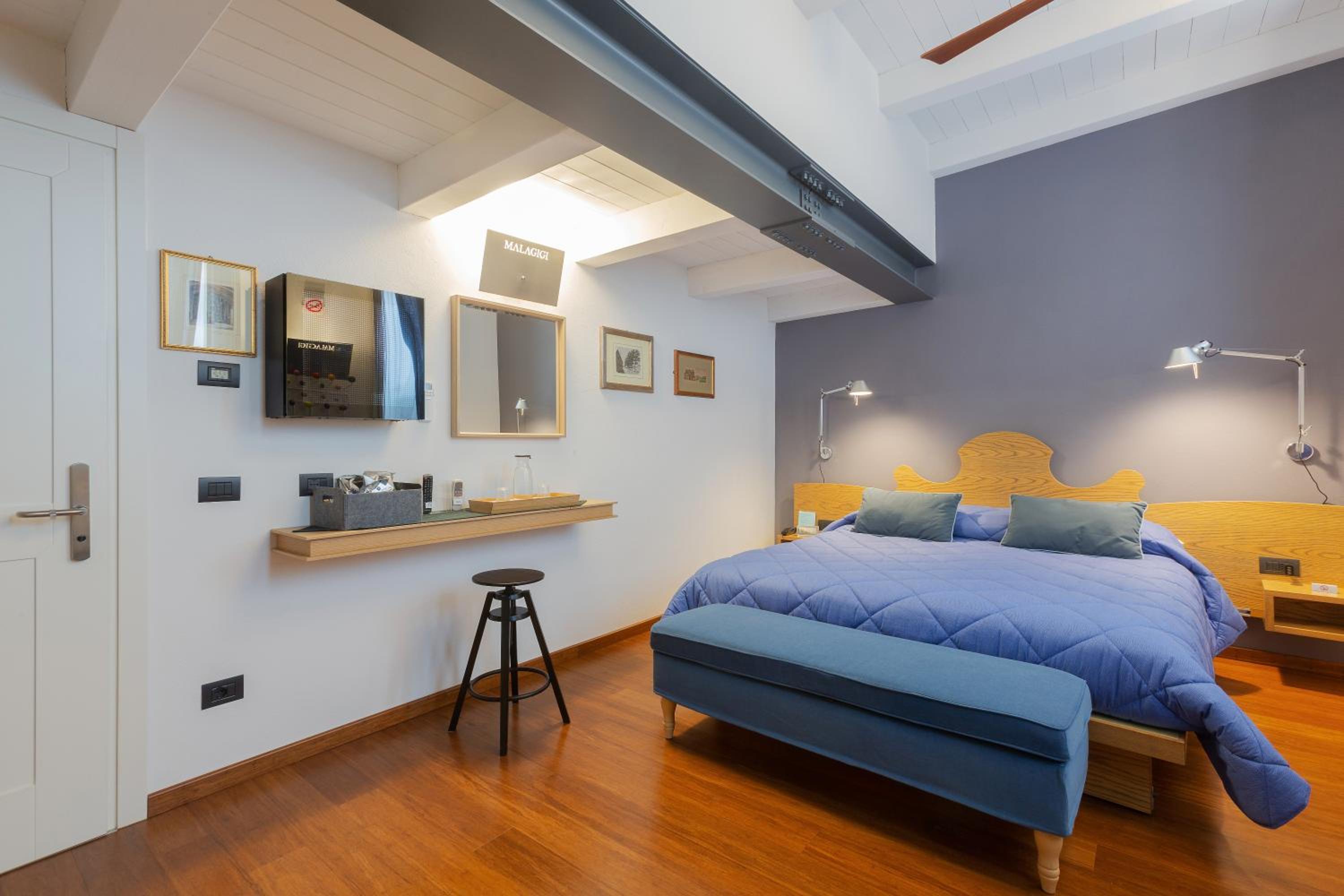 Malagigi Guest House