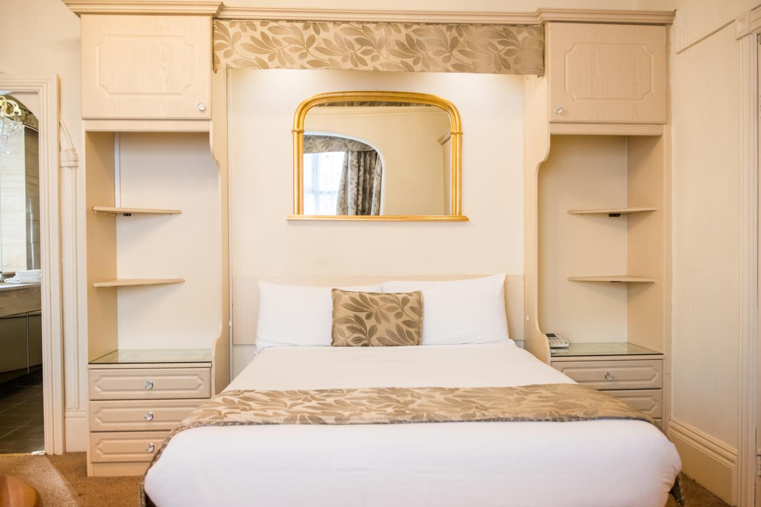 Lytham St Annes Vacations - Clifton Park Hotel - Exclusive to Adults - Property Image 4