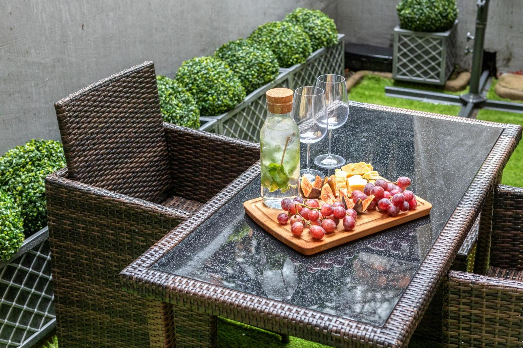 balance & terrace
