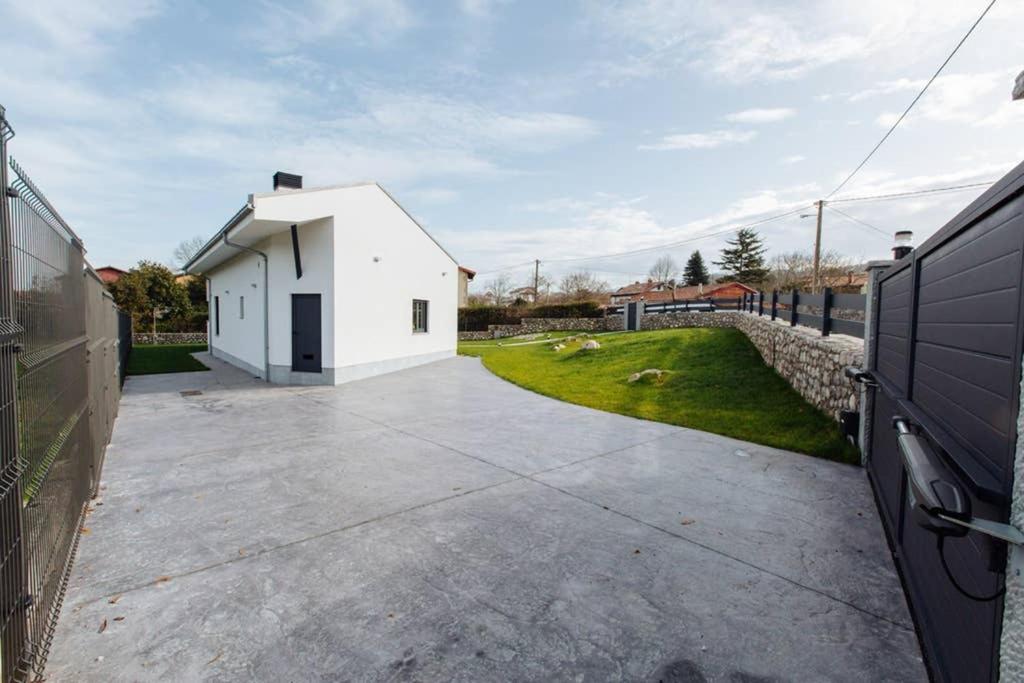 La llosina Vivienda Vacacional alquiler íntegro