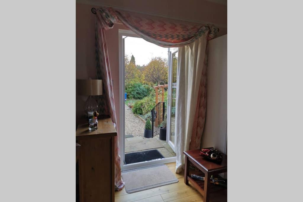 Beautiful self contained apartment with garden view 4