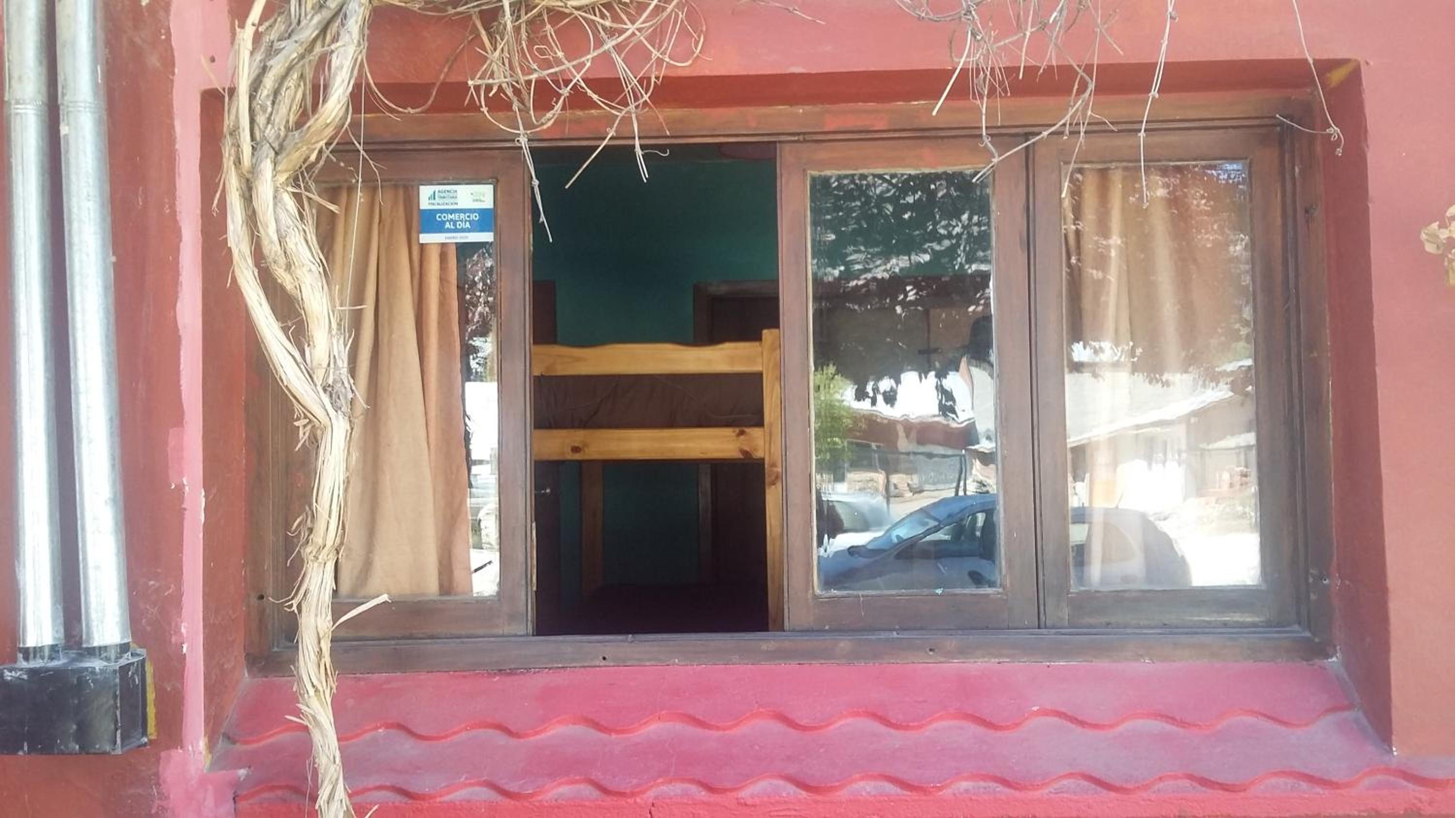 Pura Vida Hostel