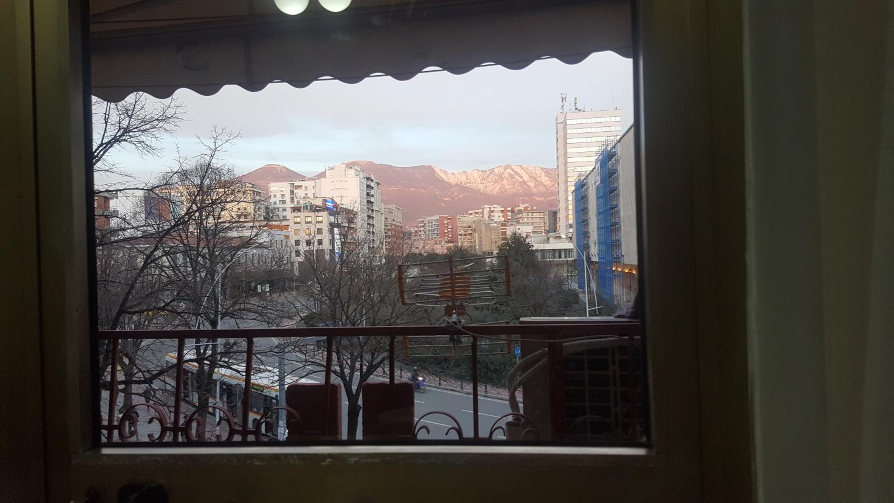 Entire nice apartment, in the center