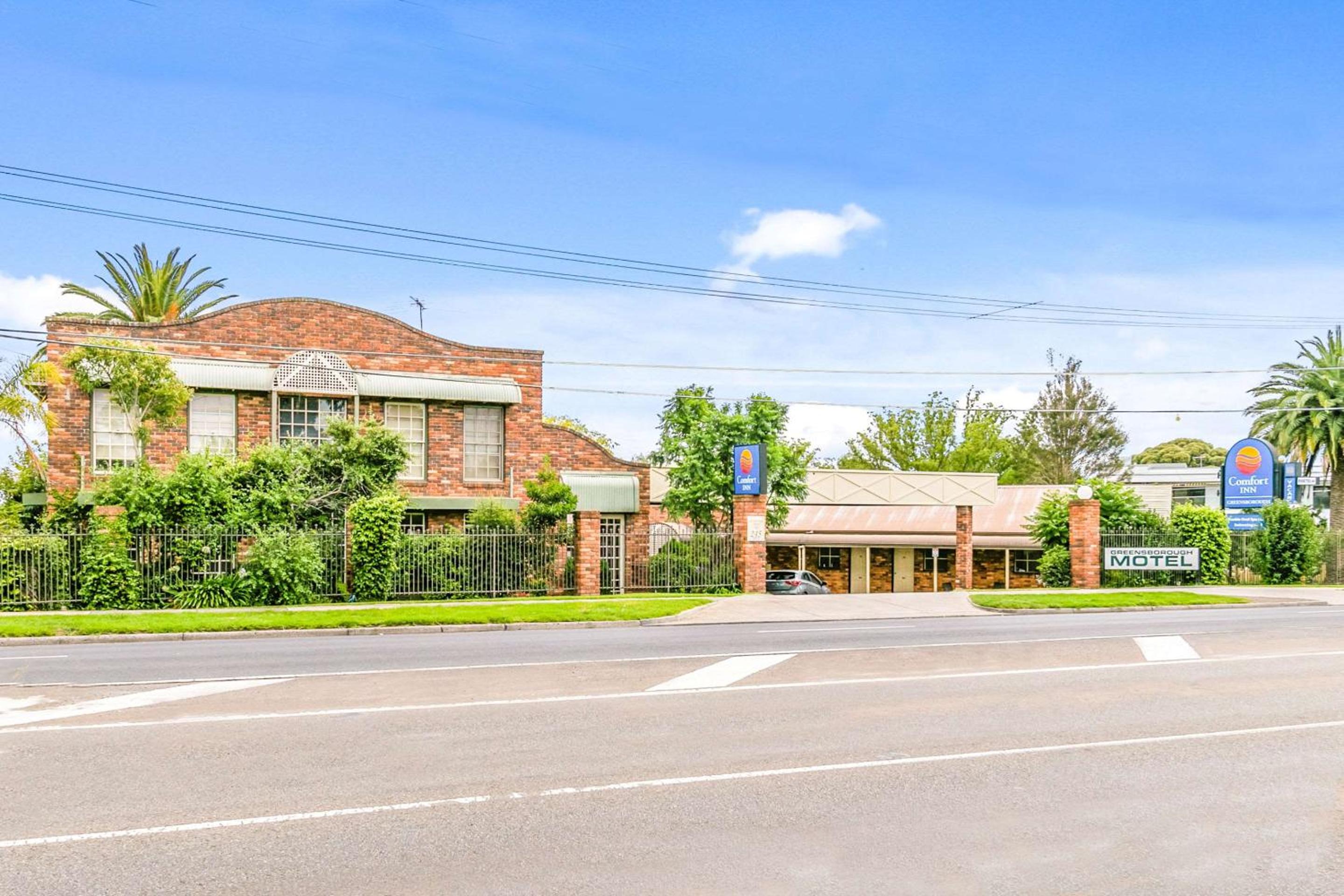Hotel Comfort Inn Greensborough - Image 1