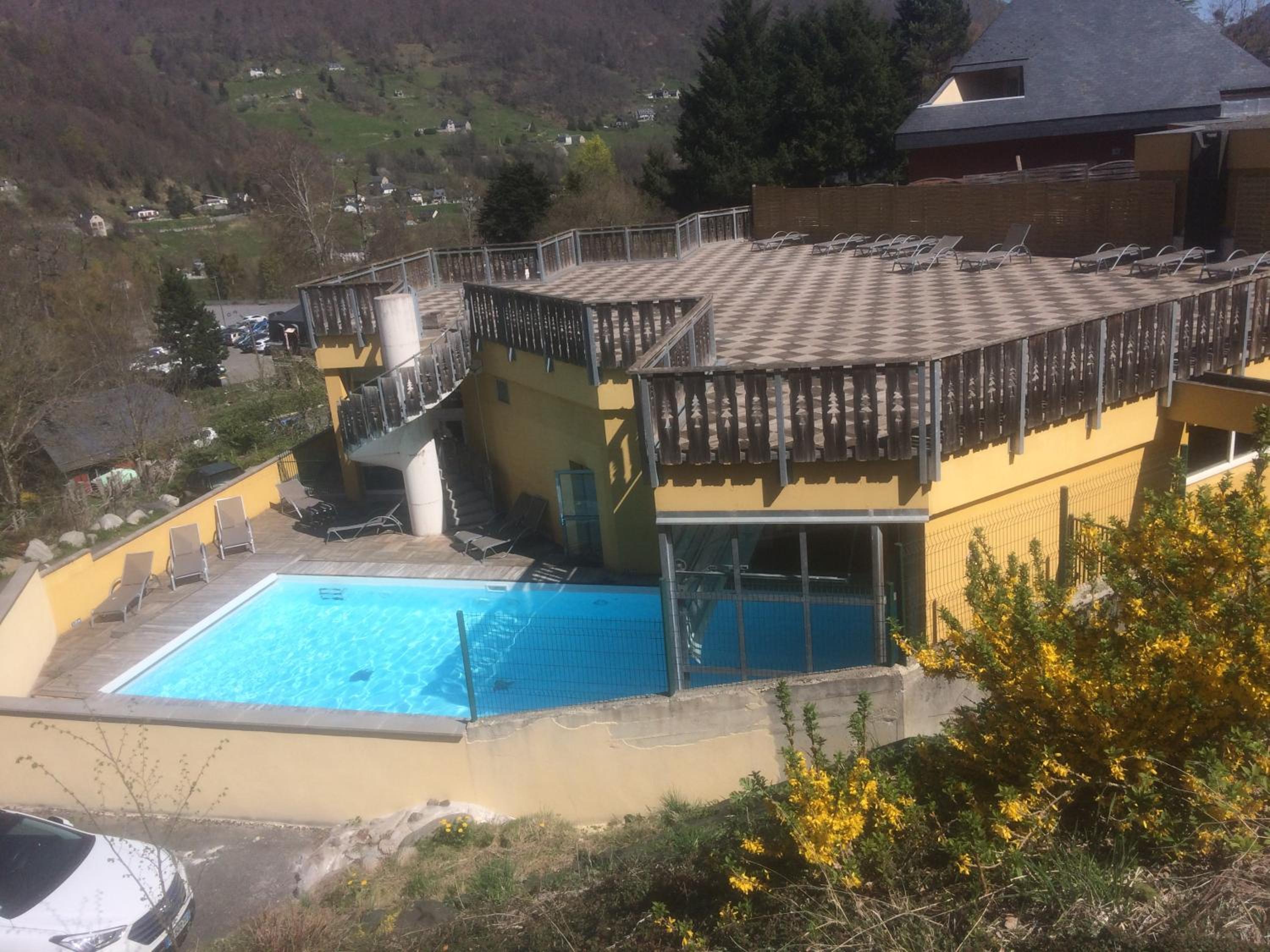 T2 RESIDENCE 3 ETOILES Piscine chauffée Sauna Hammam view 4