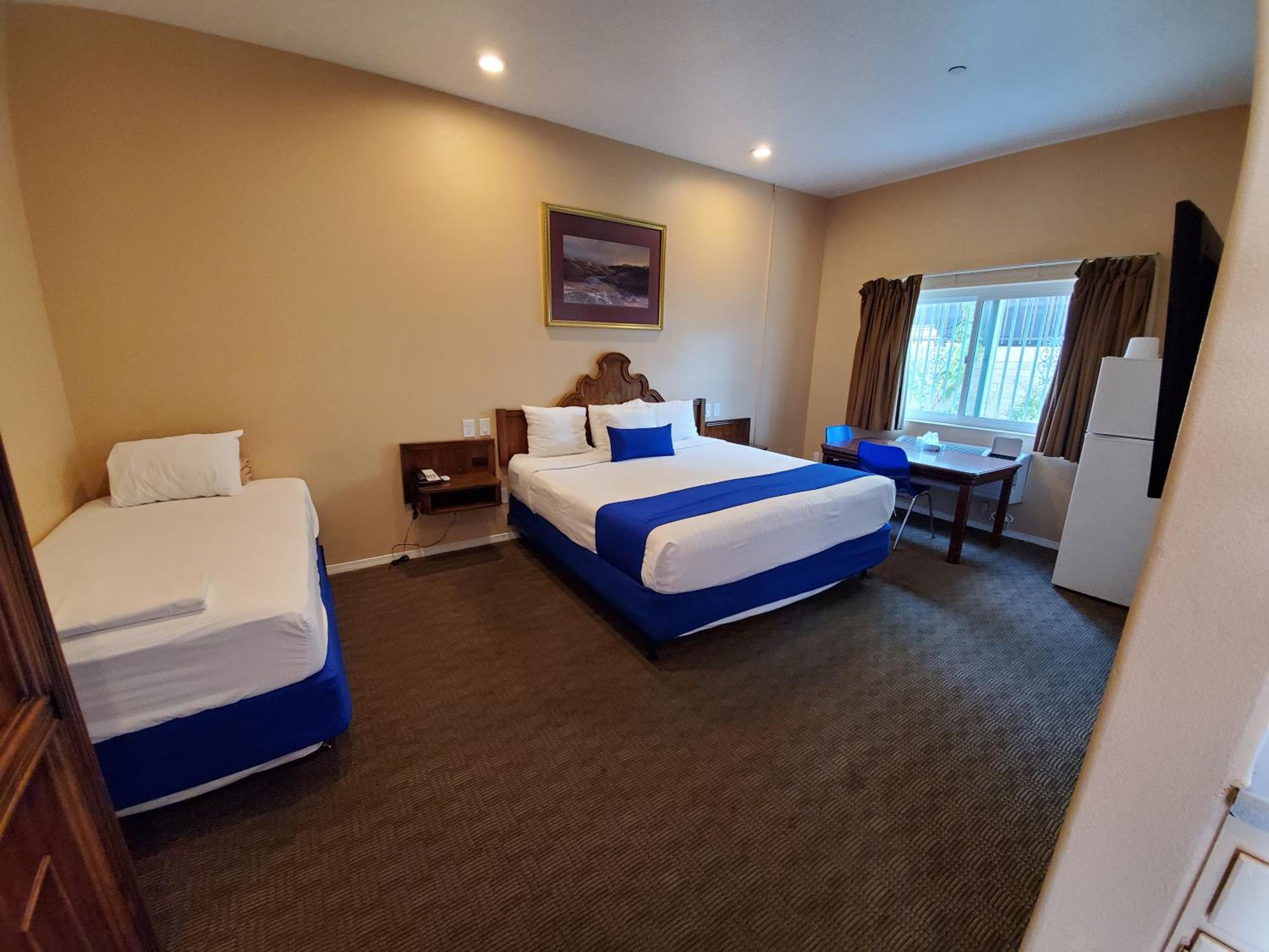 Colony Inn - North Hollywood - Hotel Near Universal Studios