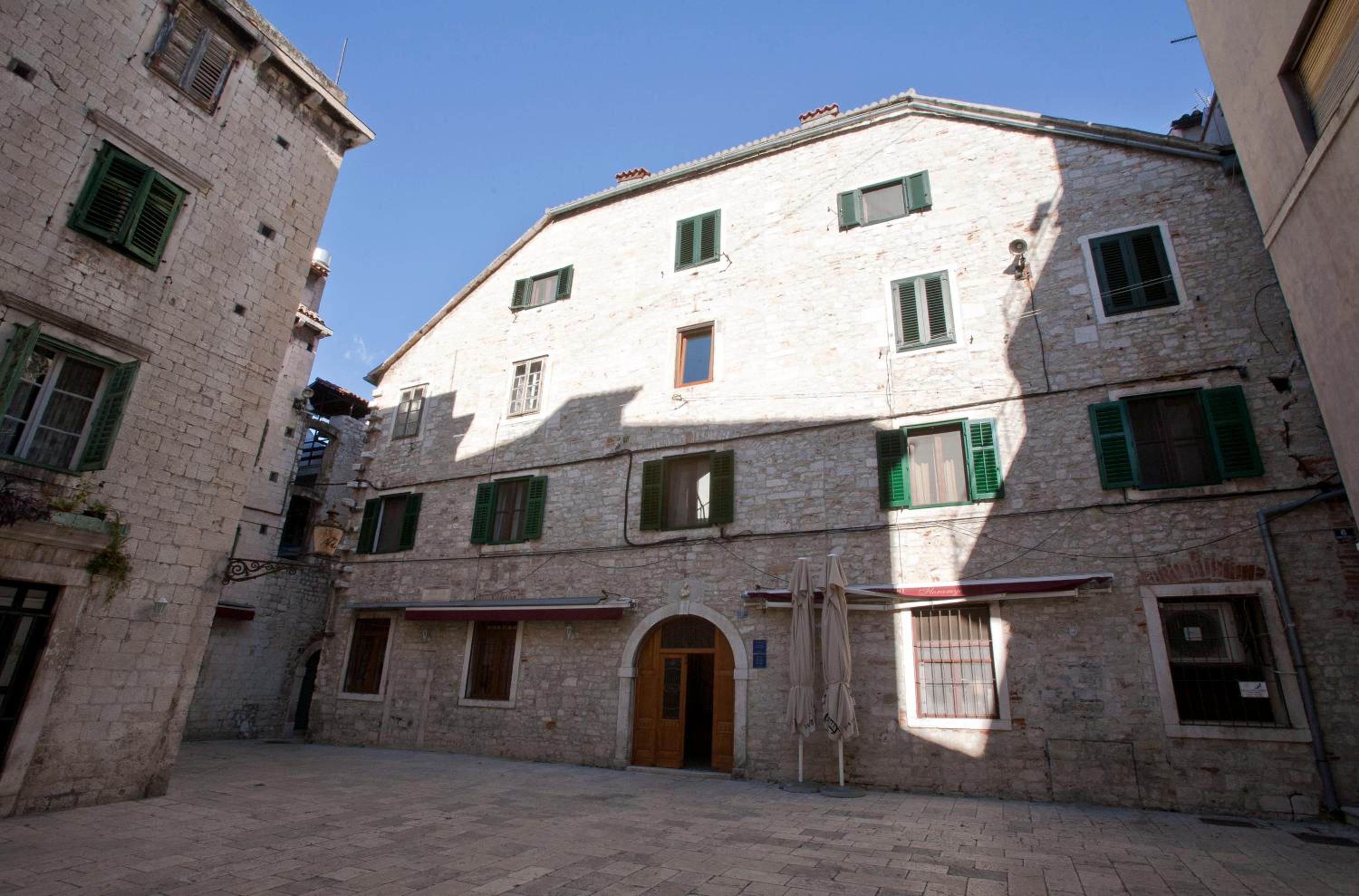 Borna and Franko Rooms Split city centre view 5