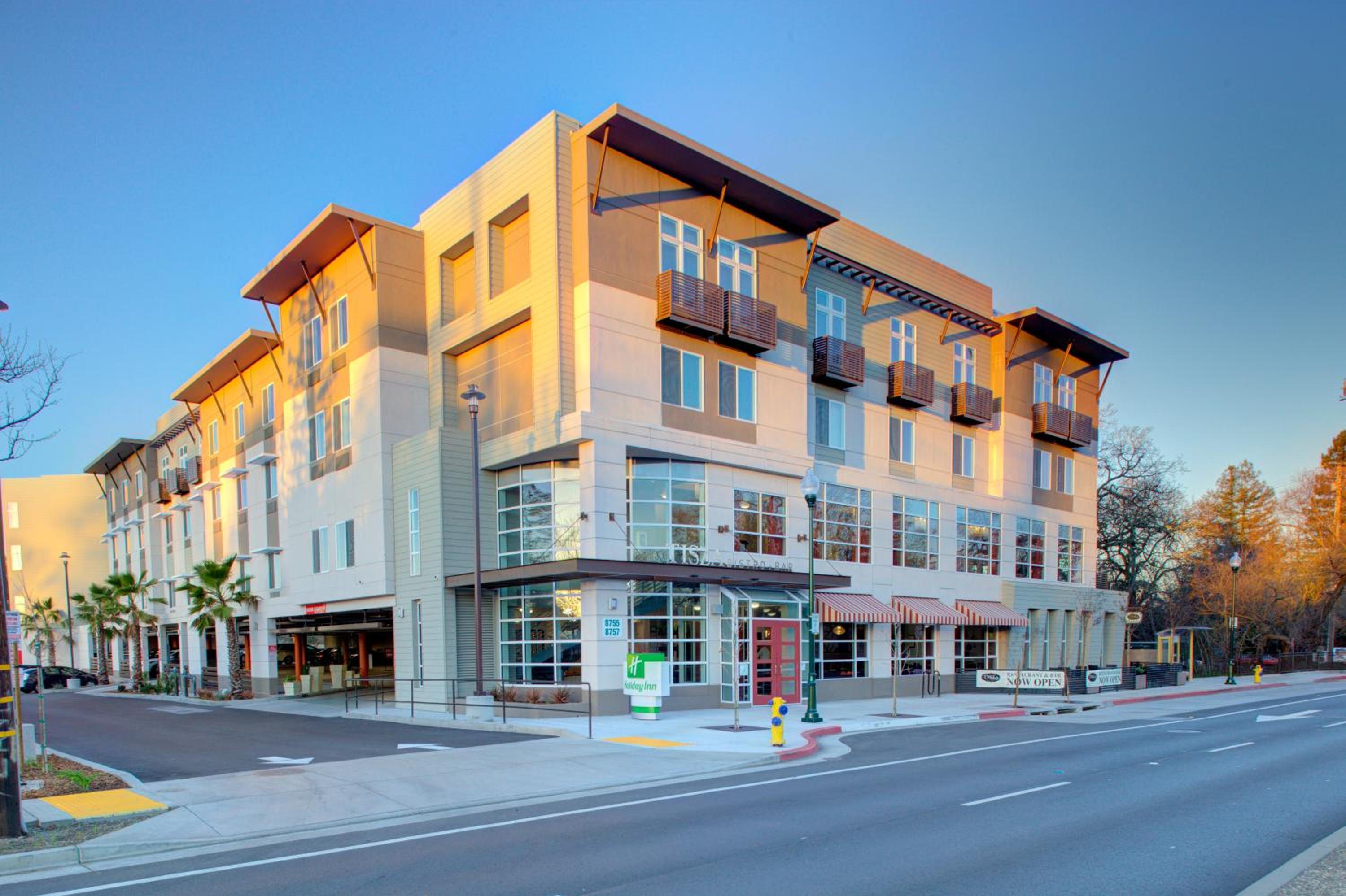 Hotel Holiday Inn Windsor - Wine Country By Ihg