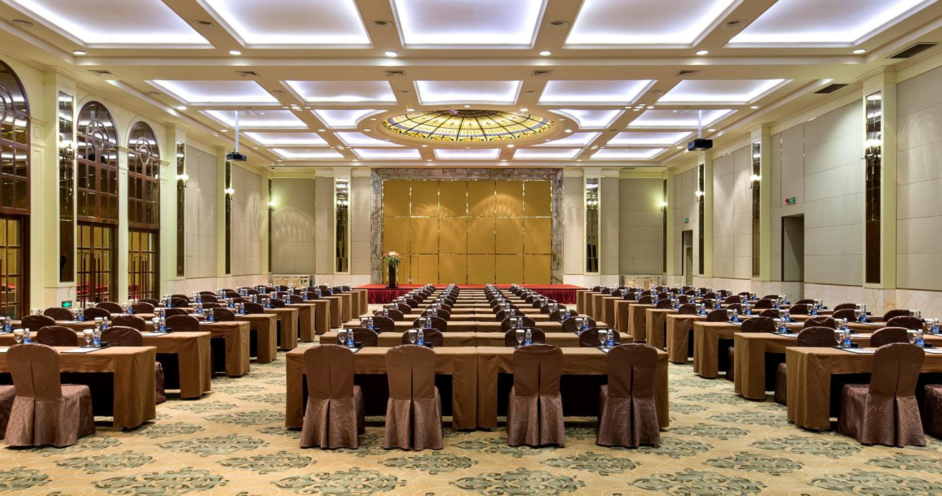 Crowne Plaza Resort Sanya Bay by IHG