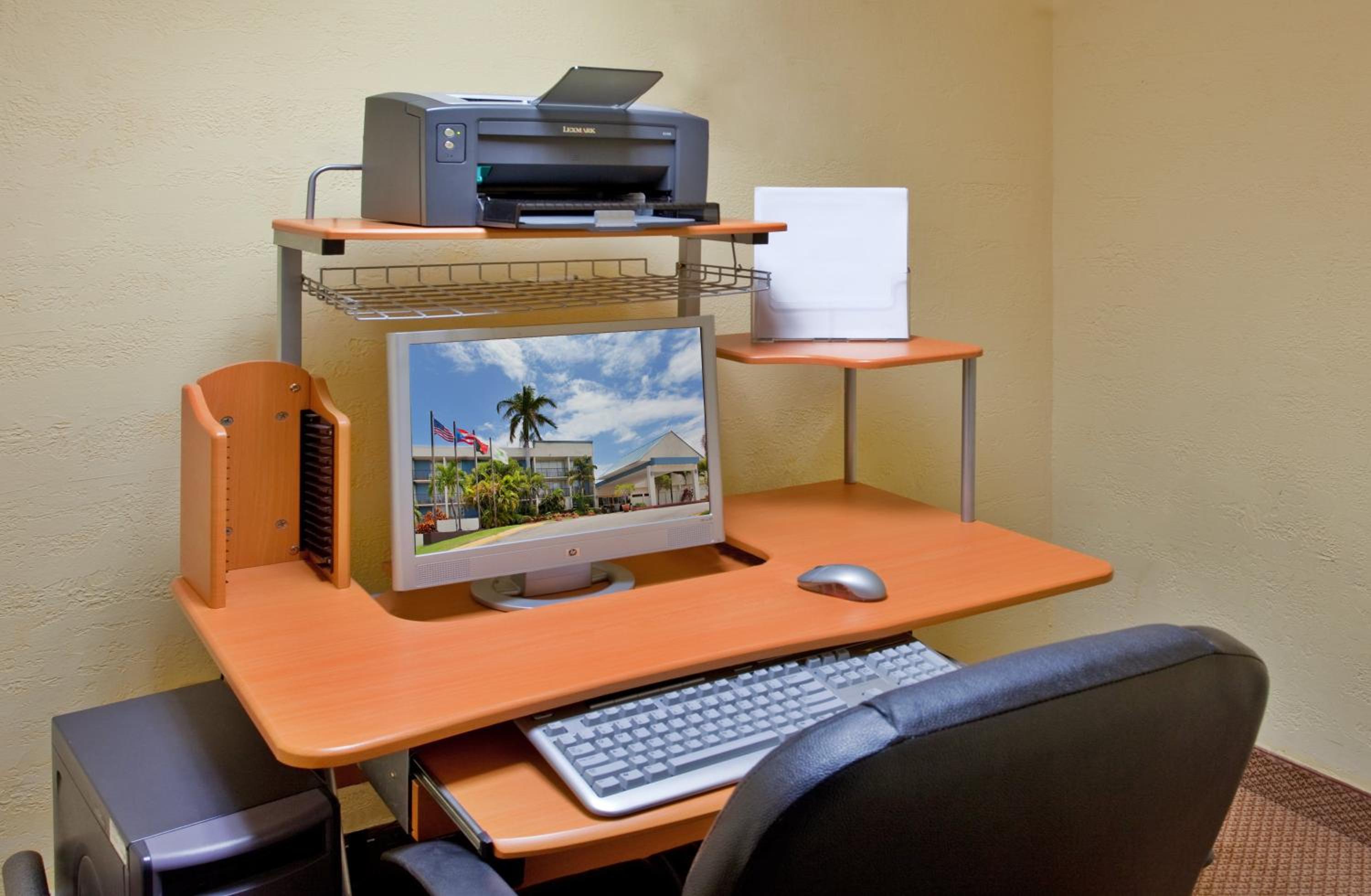 Holiday Inn Ponce & El Tropical Casino by IHG - Photo 6