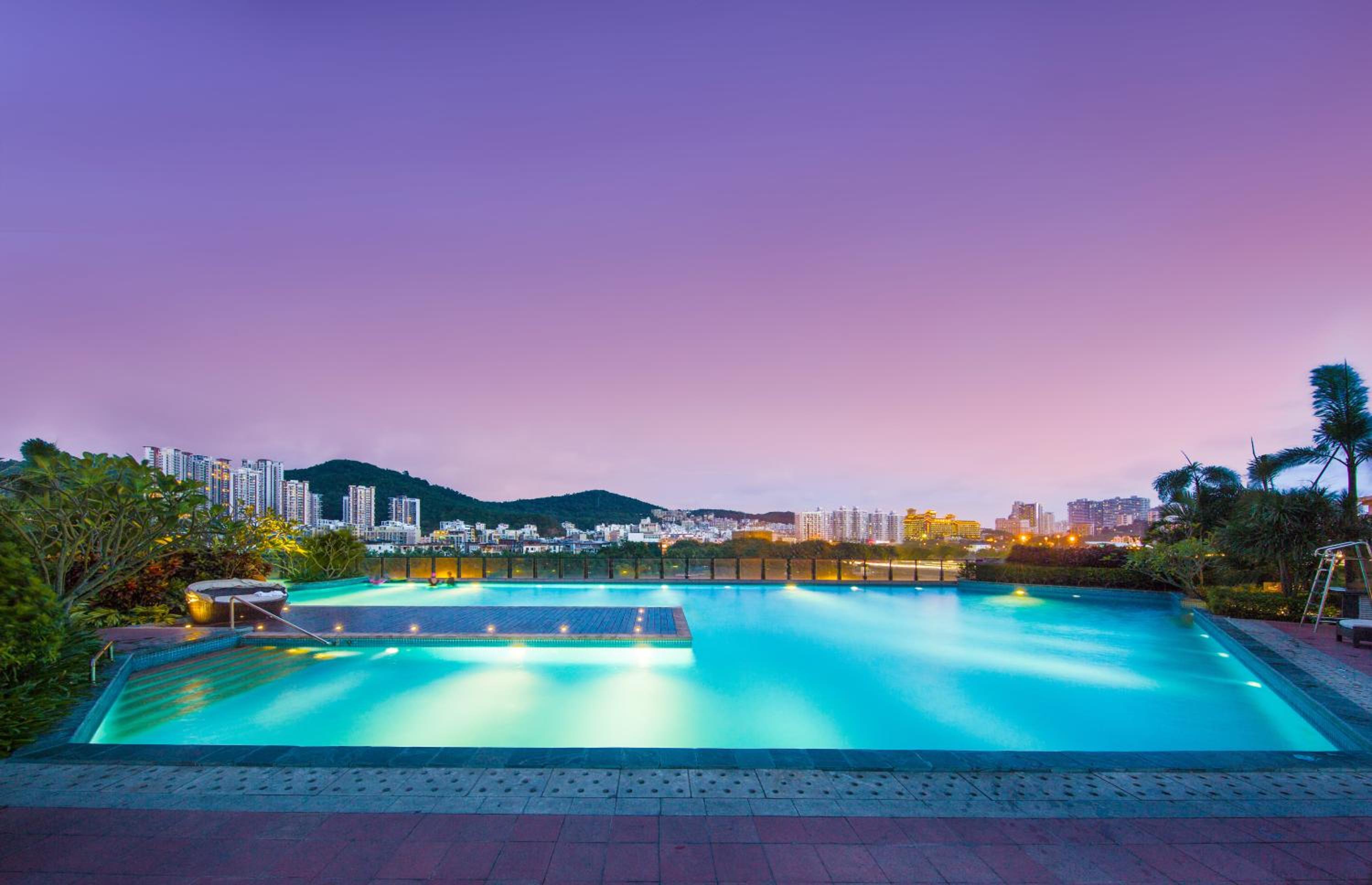 Crowne Plaza Sanya City Center by IHG