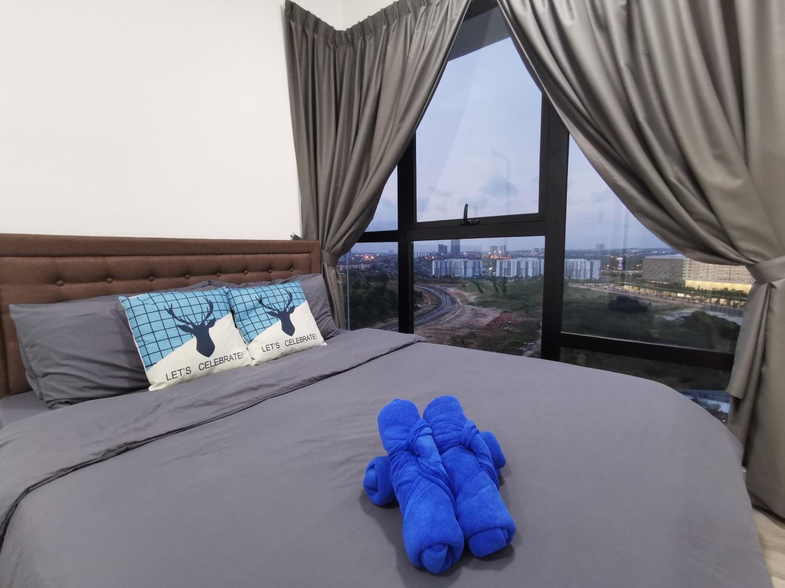Mid Valley Southkey Mosaic Cozy Suite at Johor Bahru