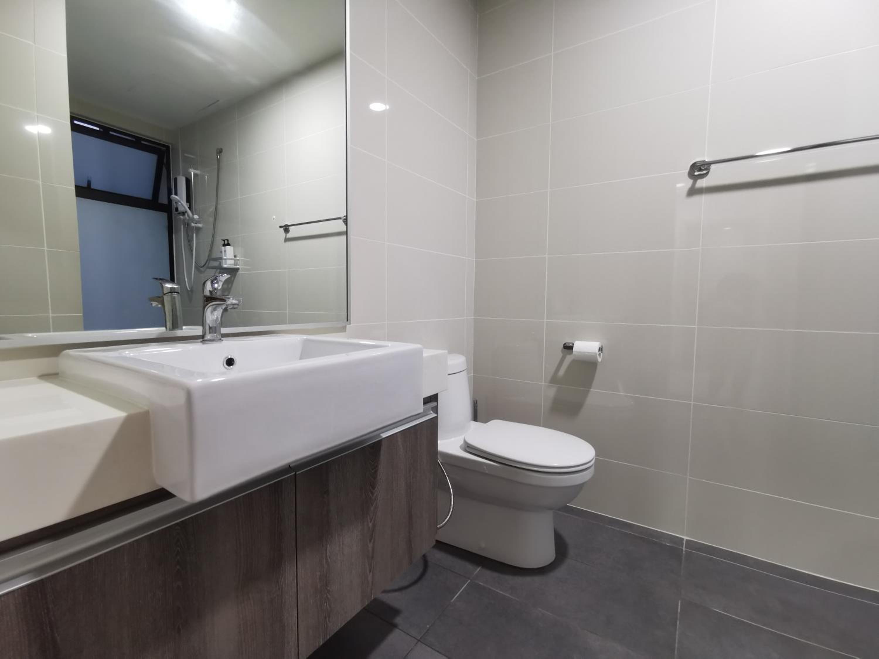 Mid Valley Southkey Mosaic Cozy Suite at Johor Bahru