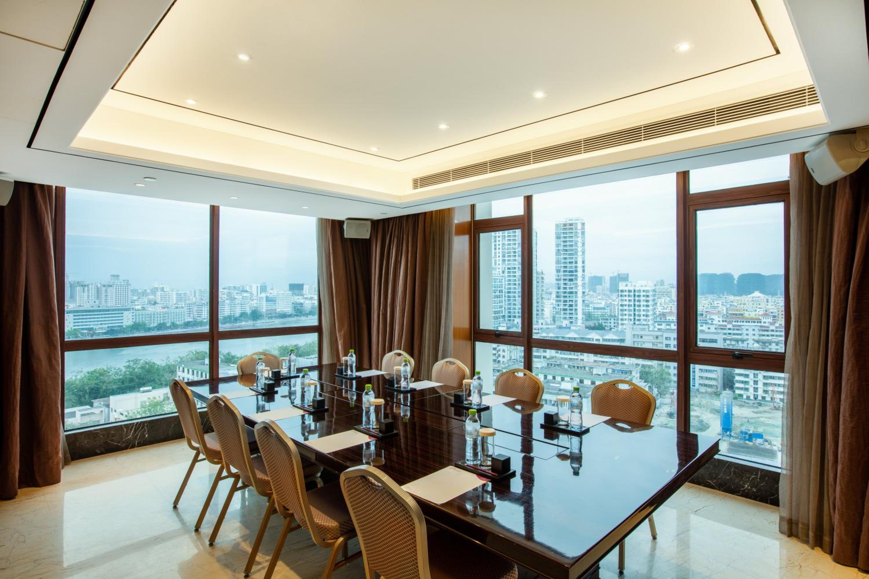 Crowne Plaza Sanya City Center by IHG