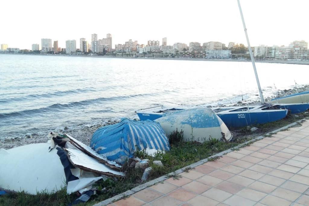 Apartamento Frente al mar, RECIEN RENOVADO, 1 hab 1 baño view 2