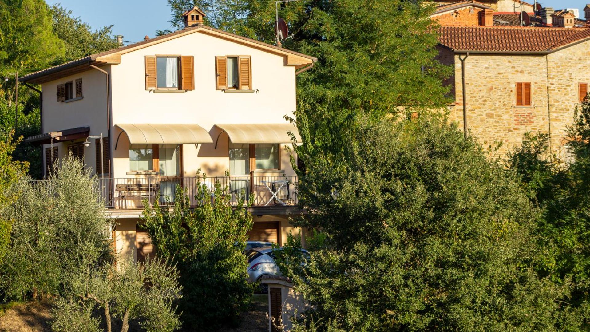 I 3 Cipressi view 4
