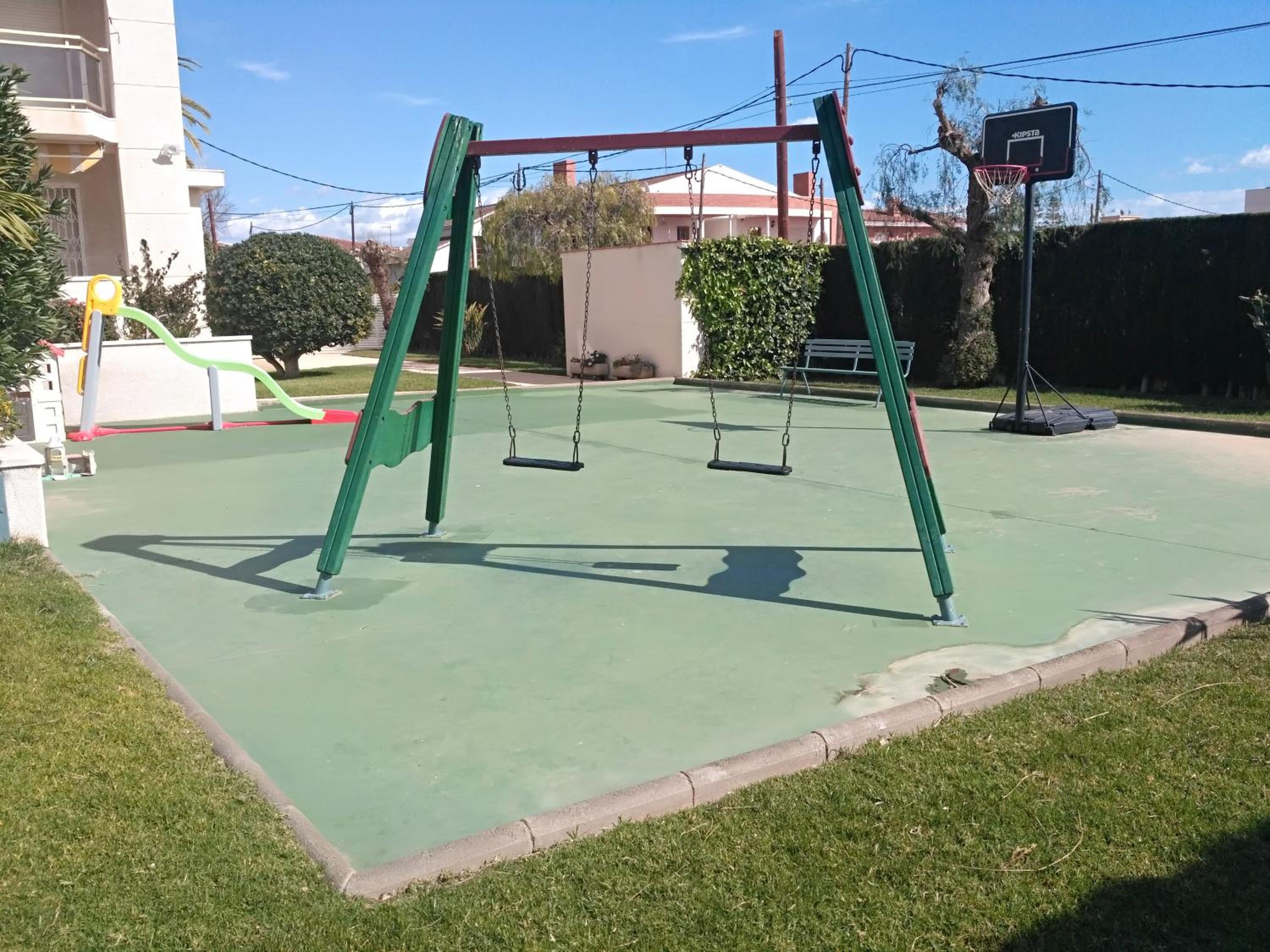 Photo 18