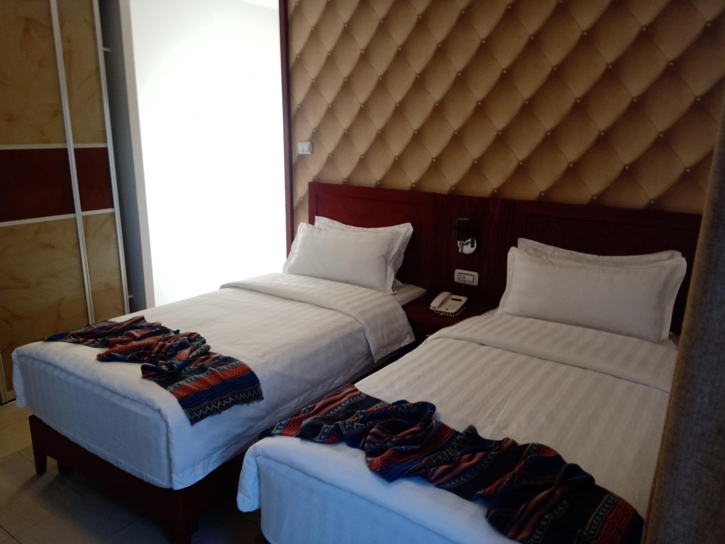 seven7days hotel