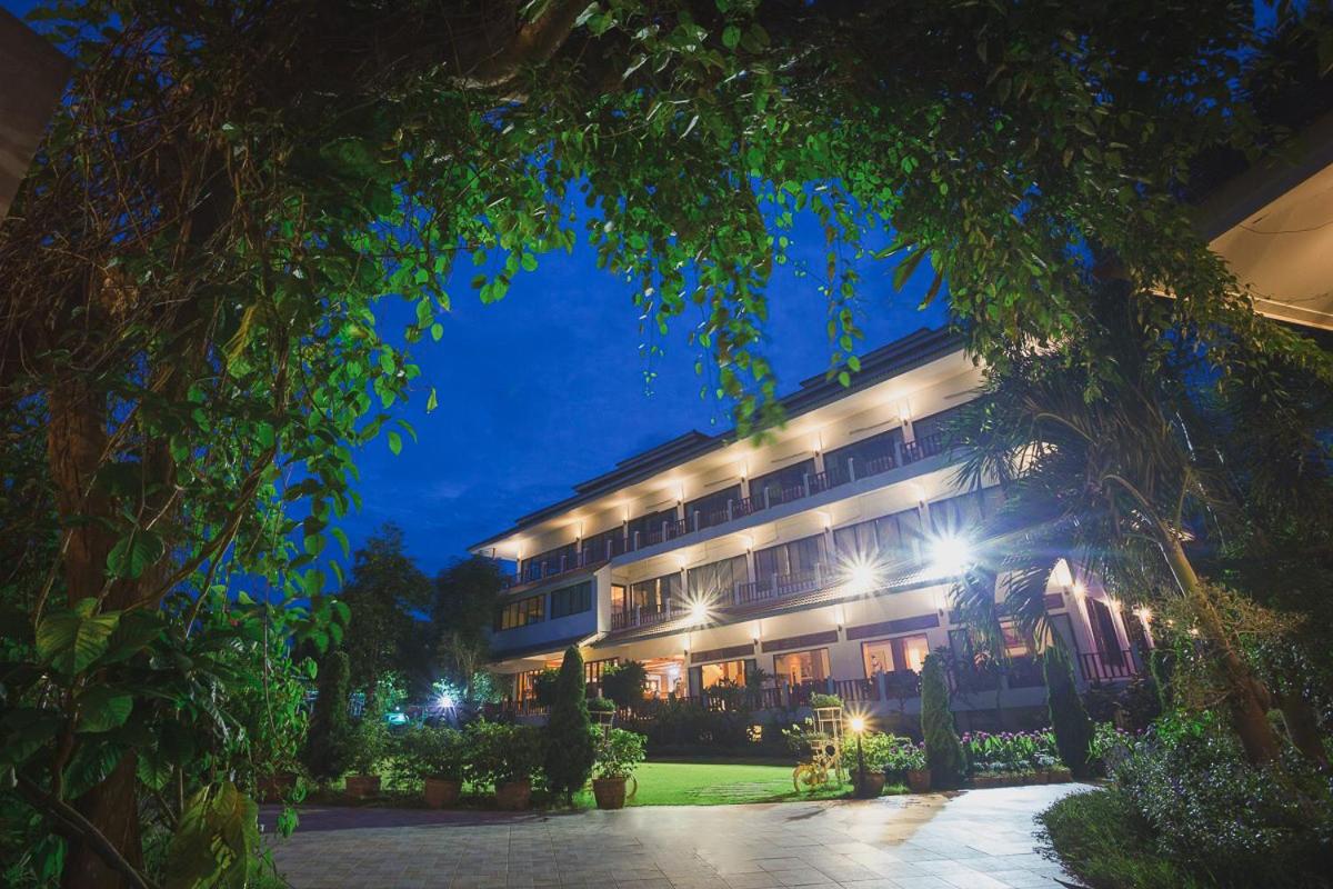 Chiangkhan River Mountain Resort
