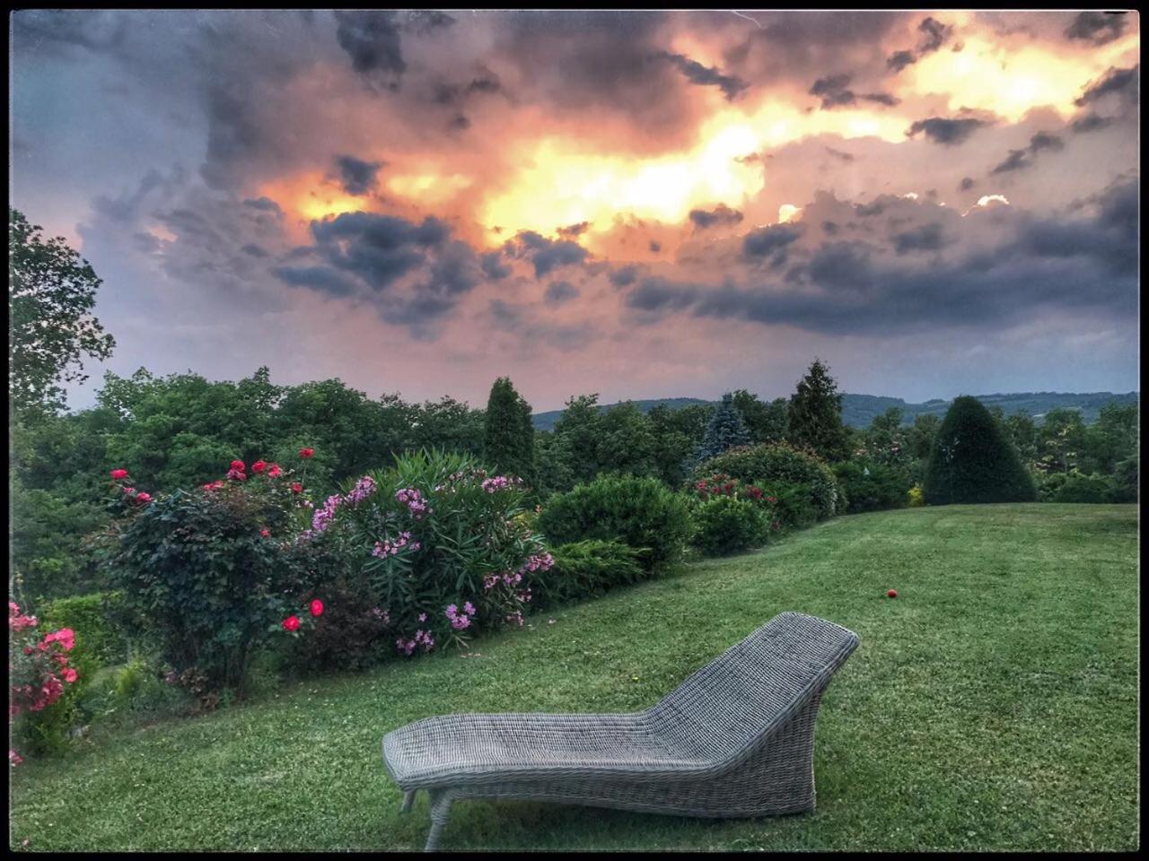 Verona Vacations - BB Romy Rocker - Property Image 43