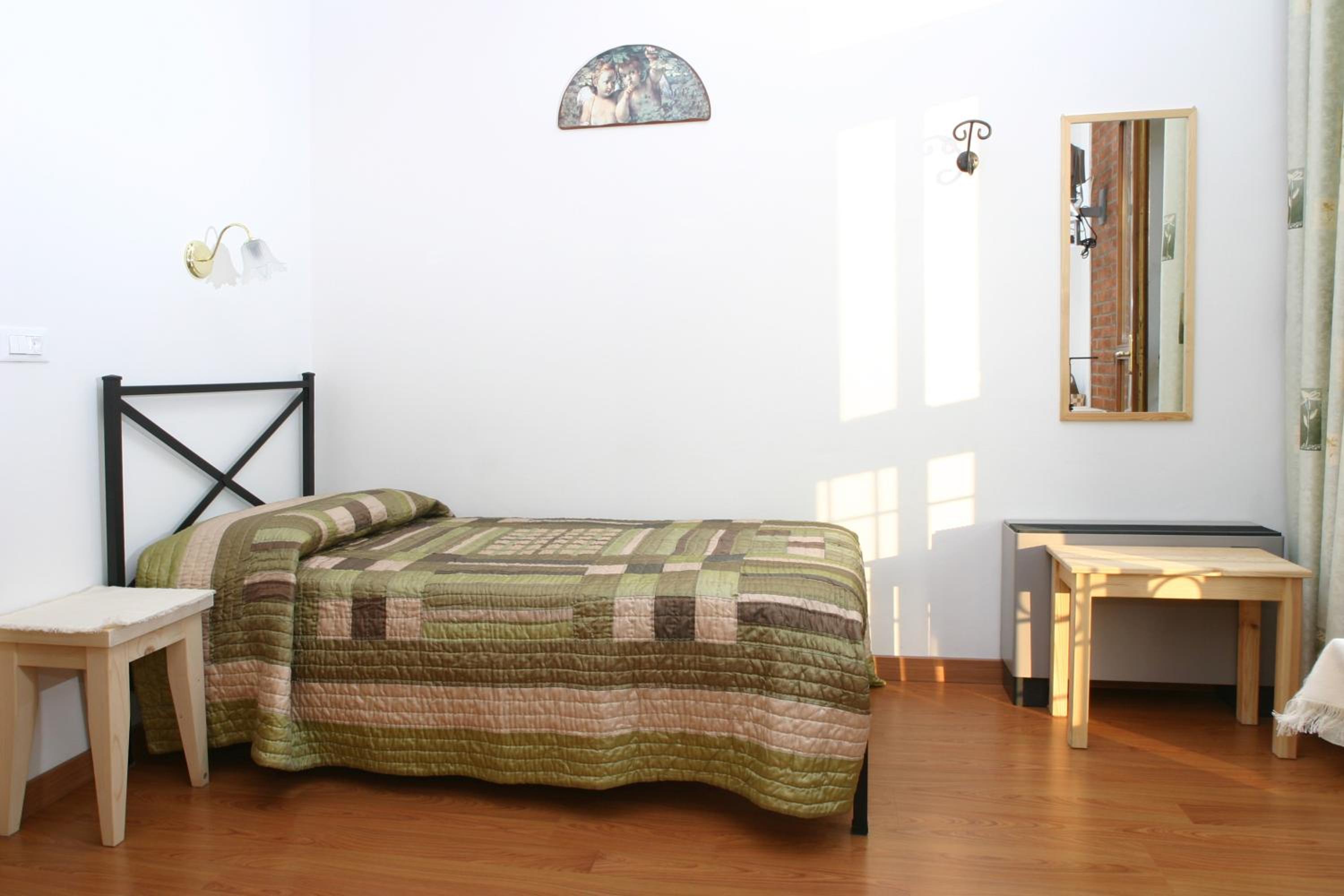 Photo 27