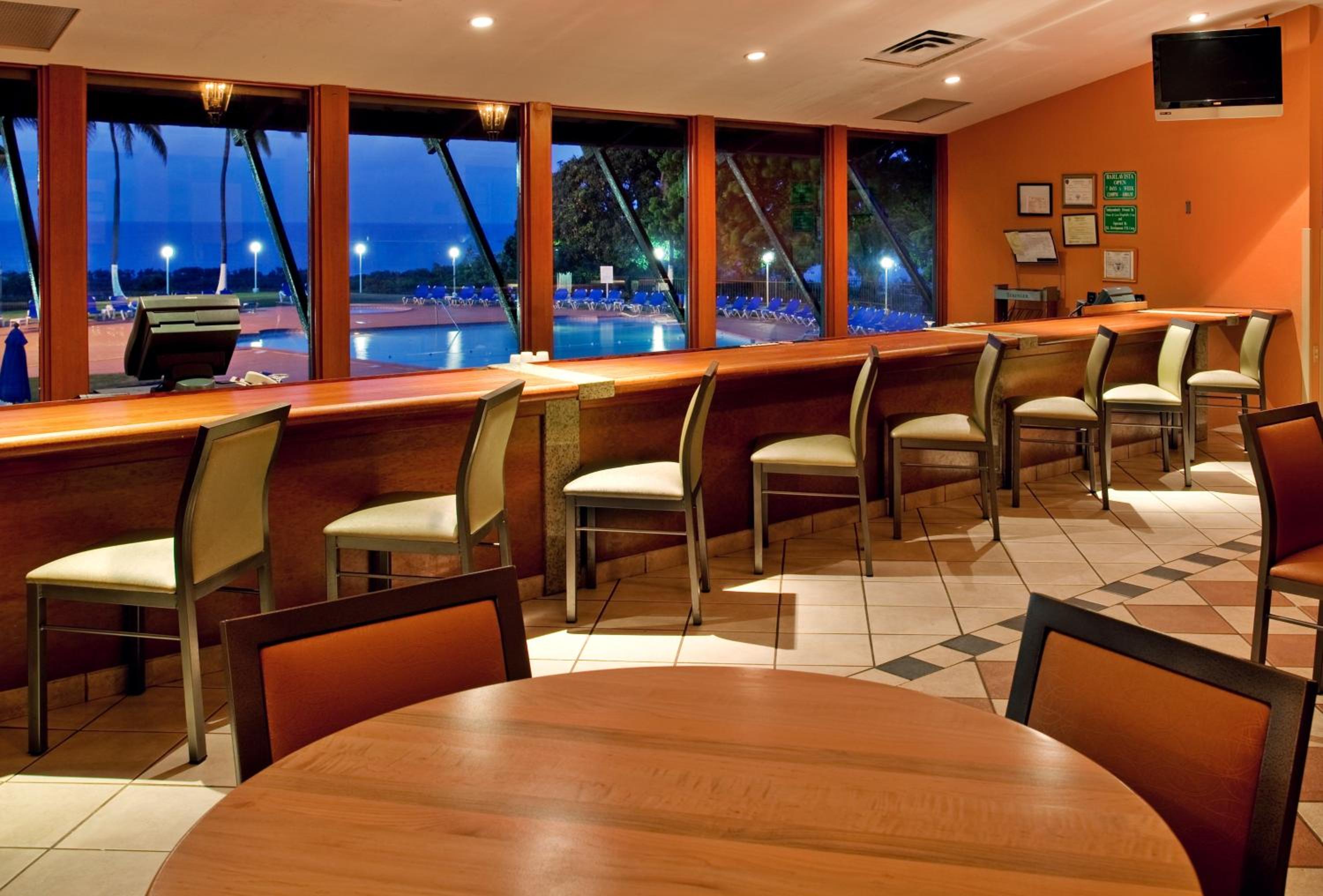 Holiday Inn Ponce & El Tropical Casino by IHG - Photo 7