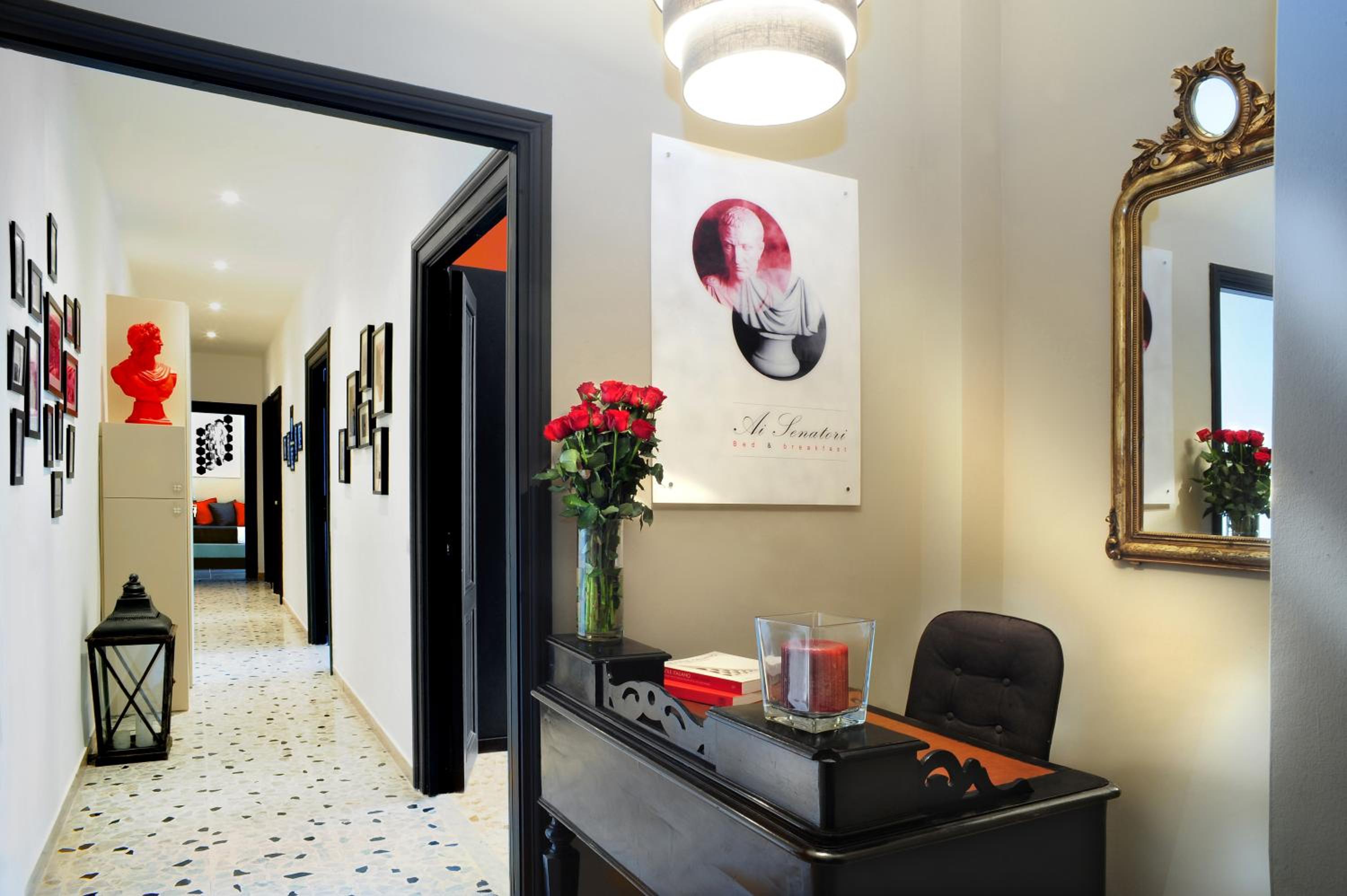 Ai Senatori en Rome — recepcion & lobby