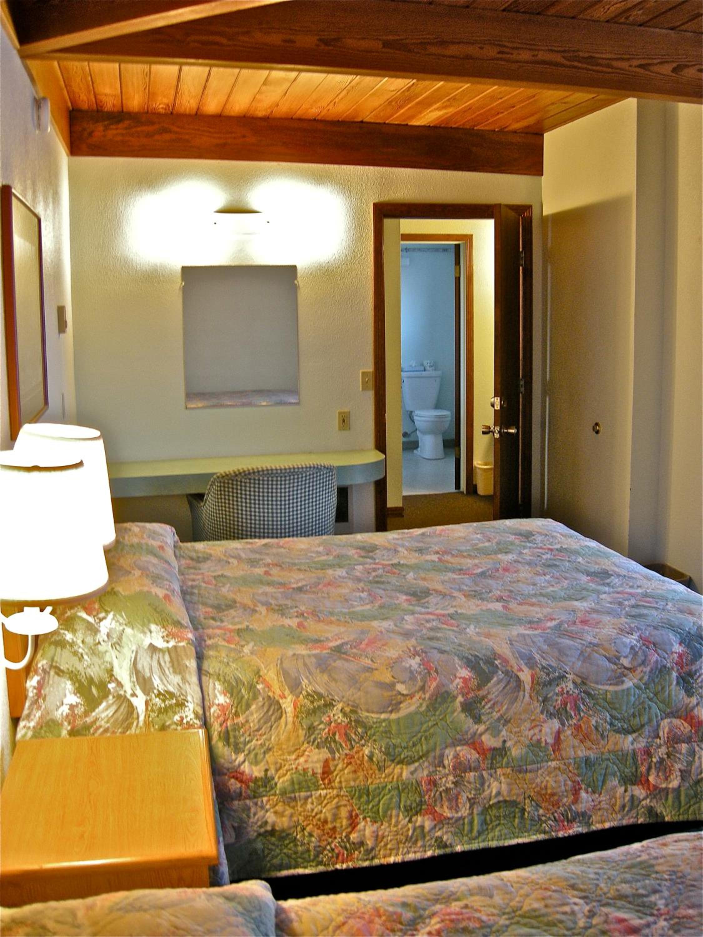 Azalea Lodge