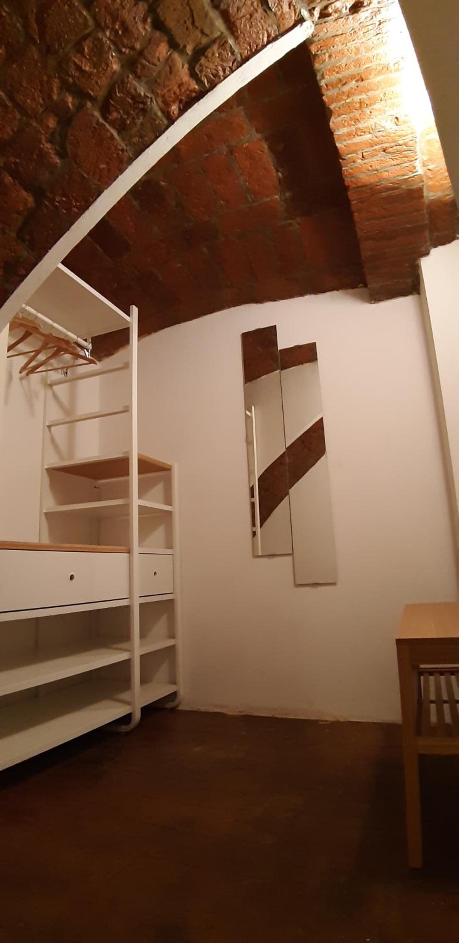 Photo 33