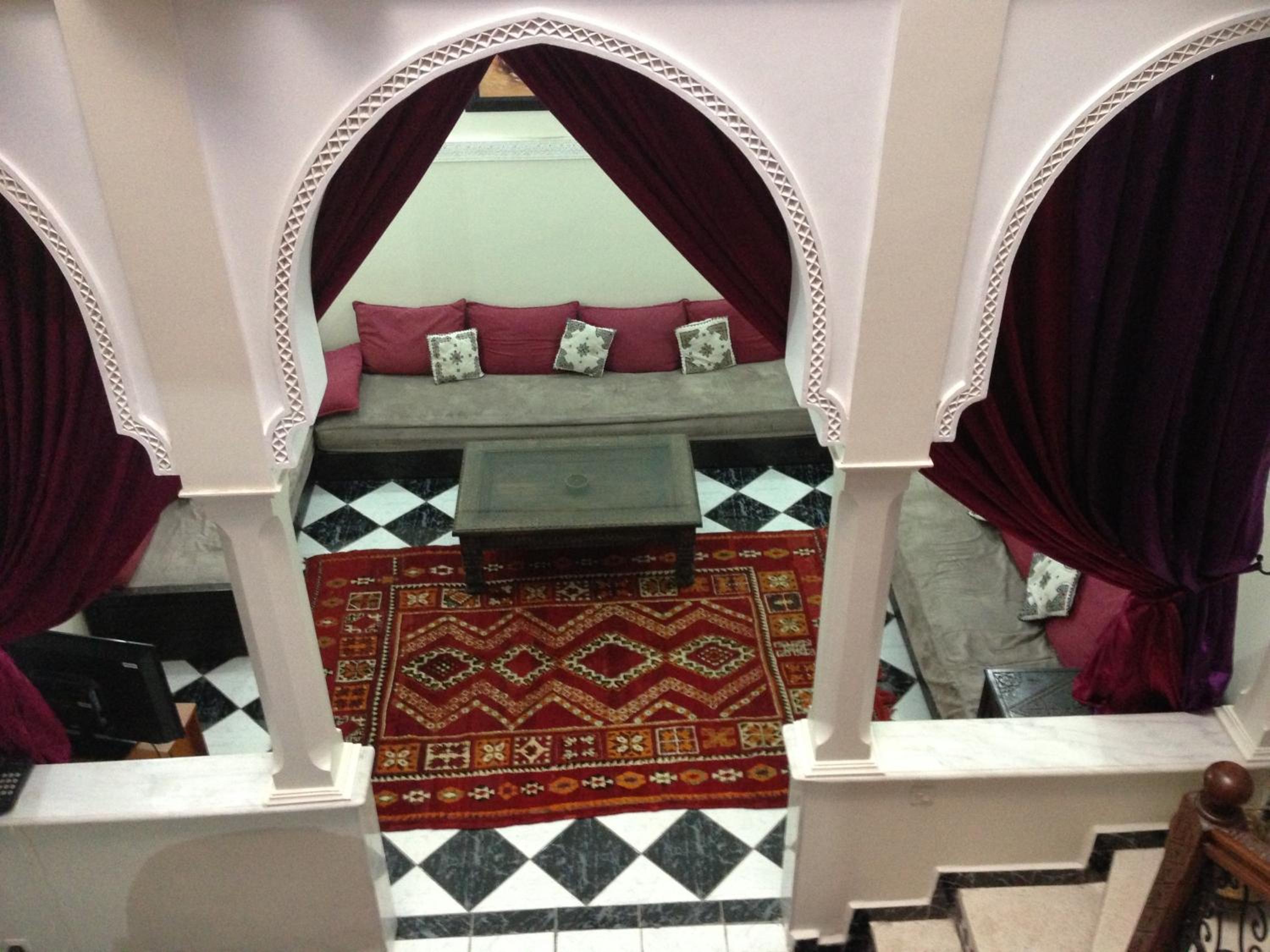 lounge
