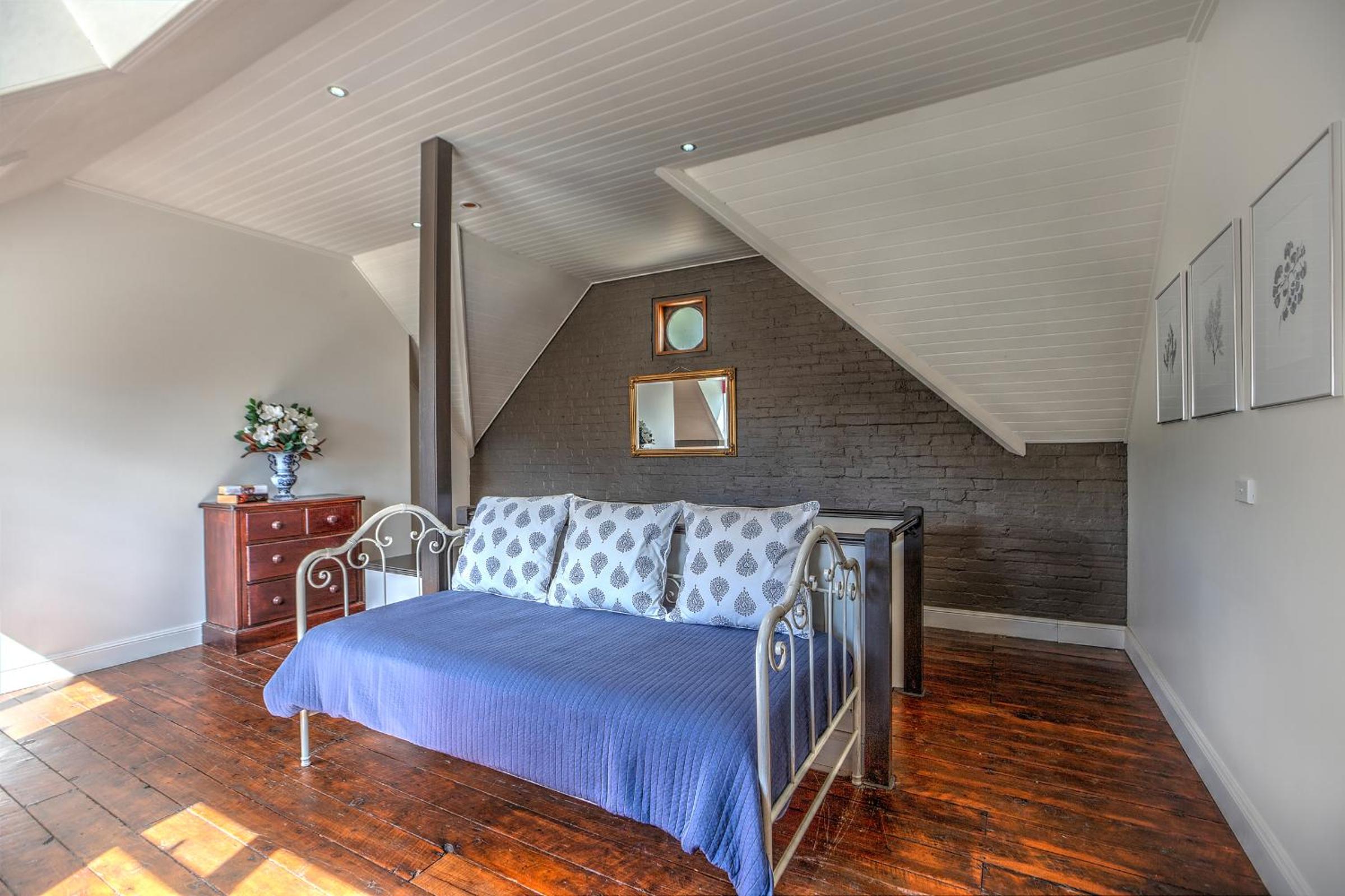 Evanslea Luxury Boutique Accommodation view 2