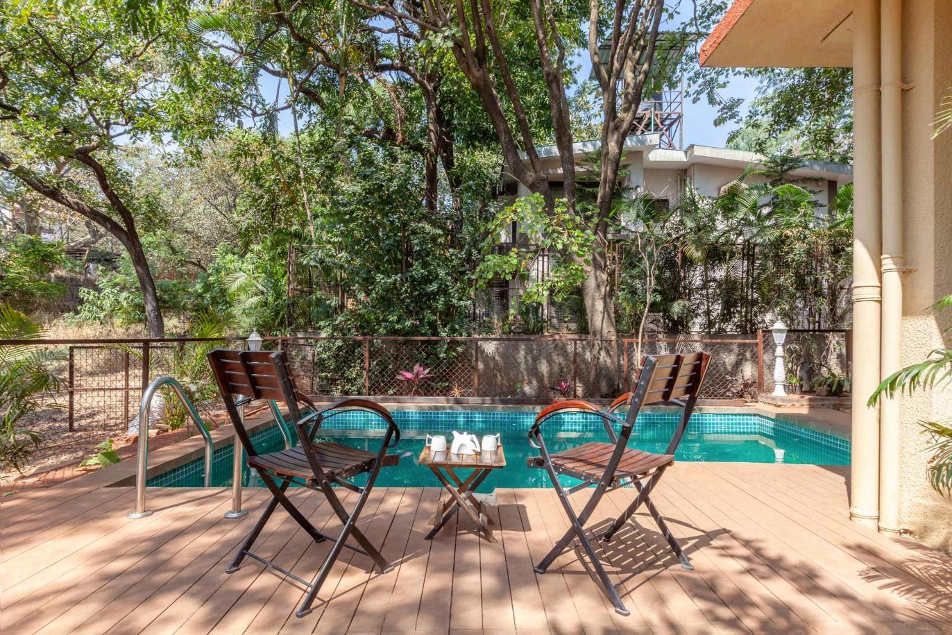 Antilia Villa - Luxurious-AC-Swimming pool