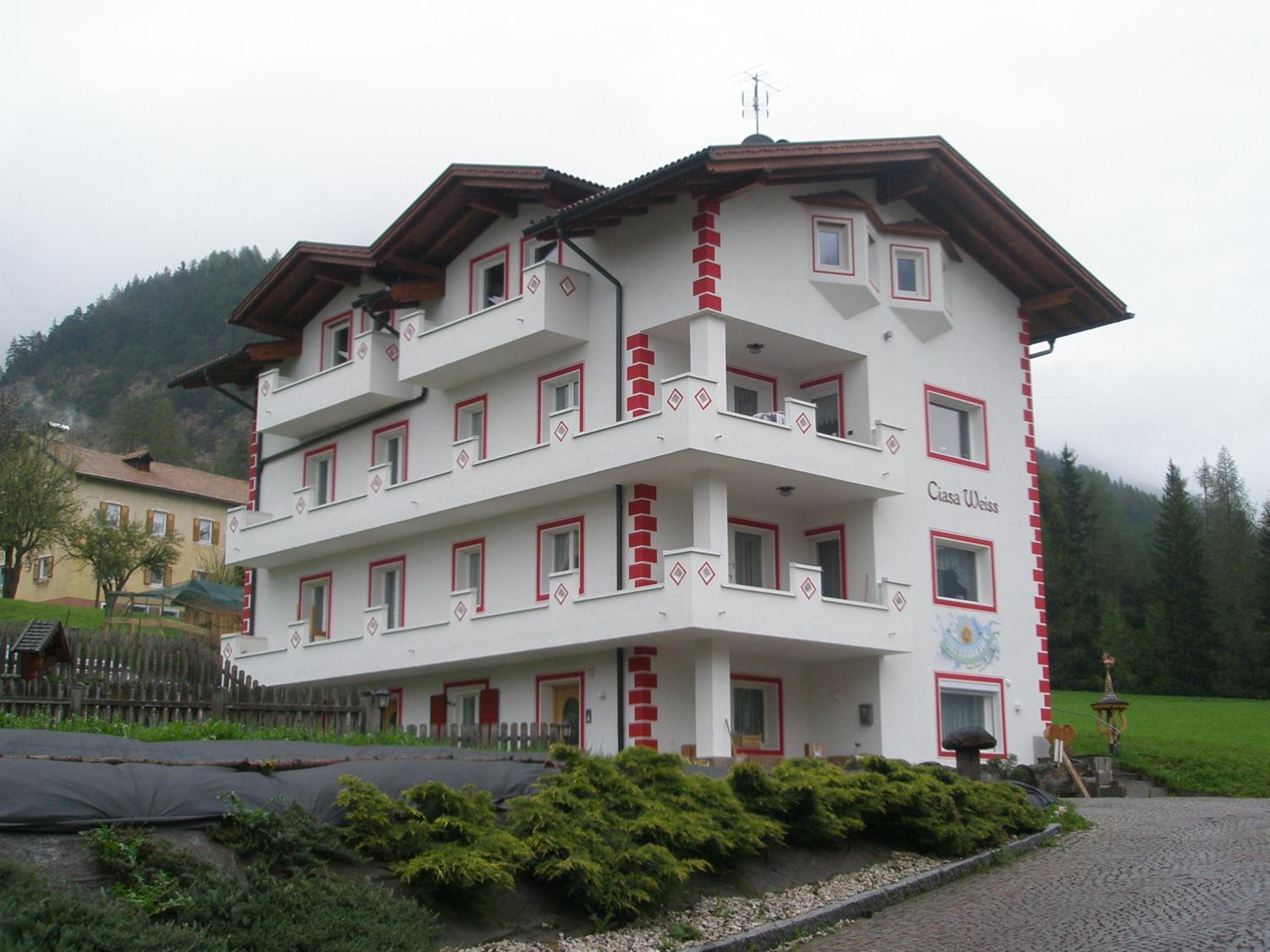 Ciasa Weiss view 3