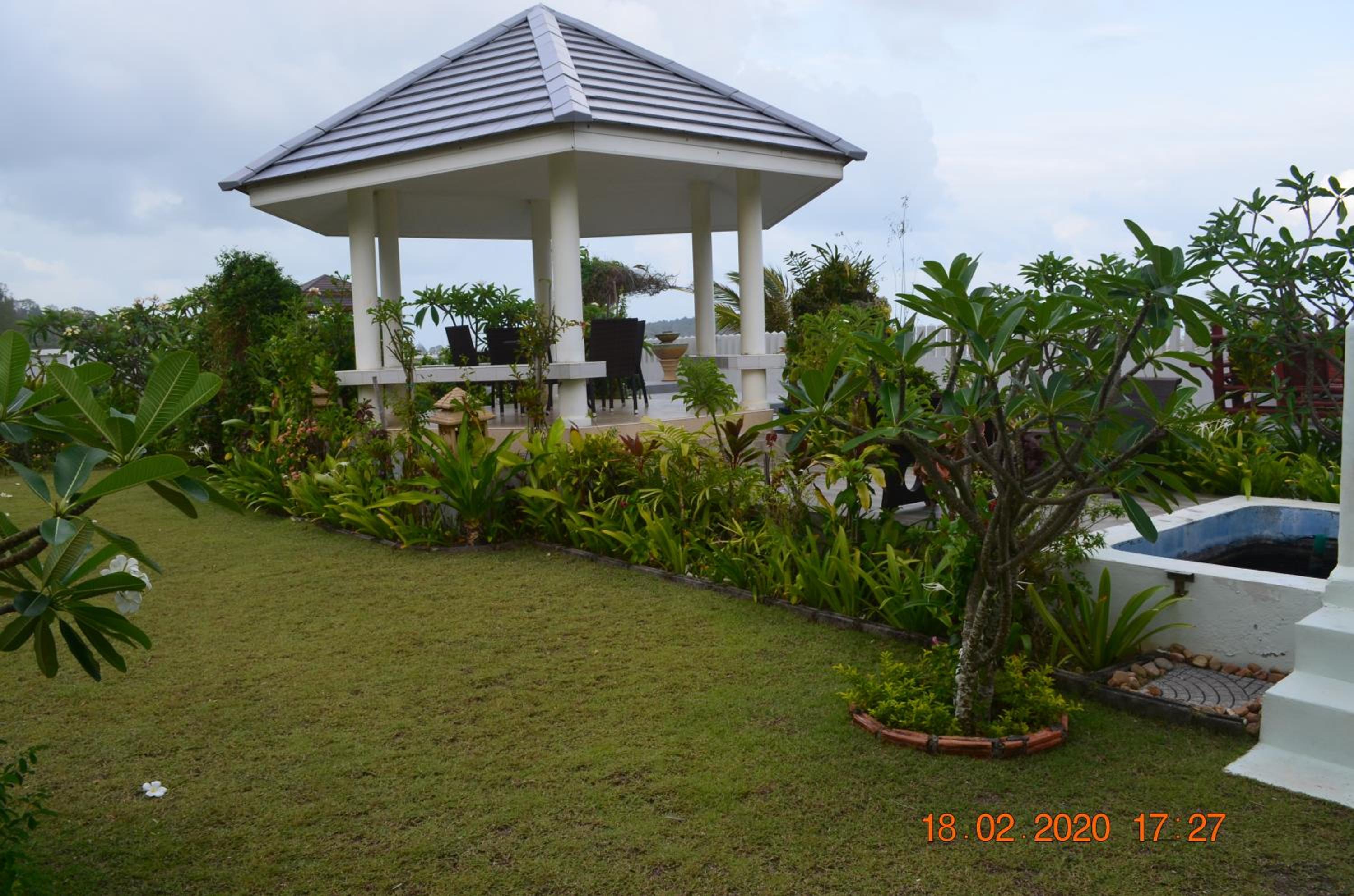 Photo 19
