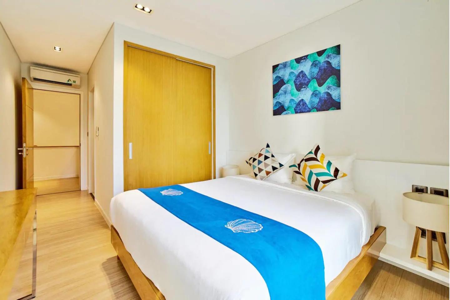 Clean & Quiet Villa - The Point Resort