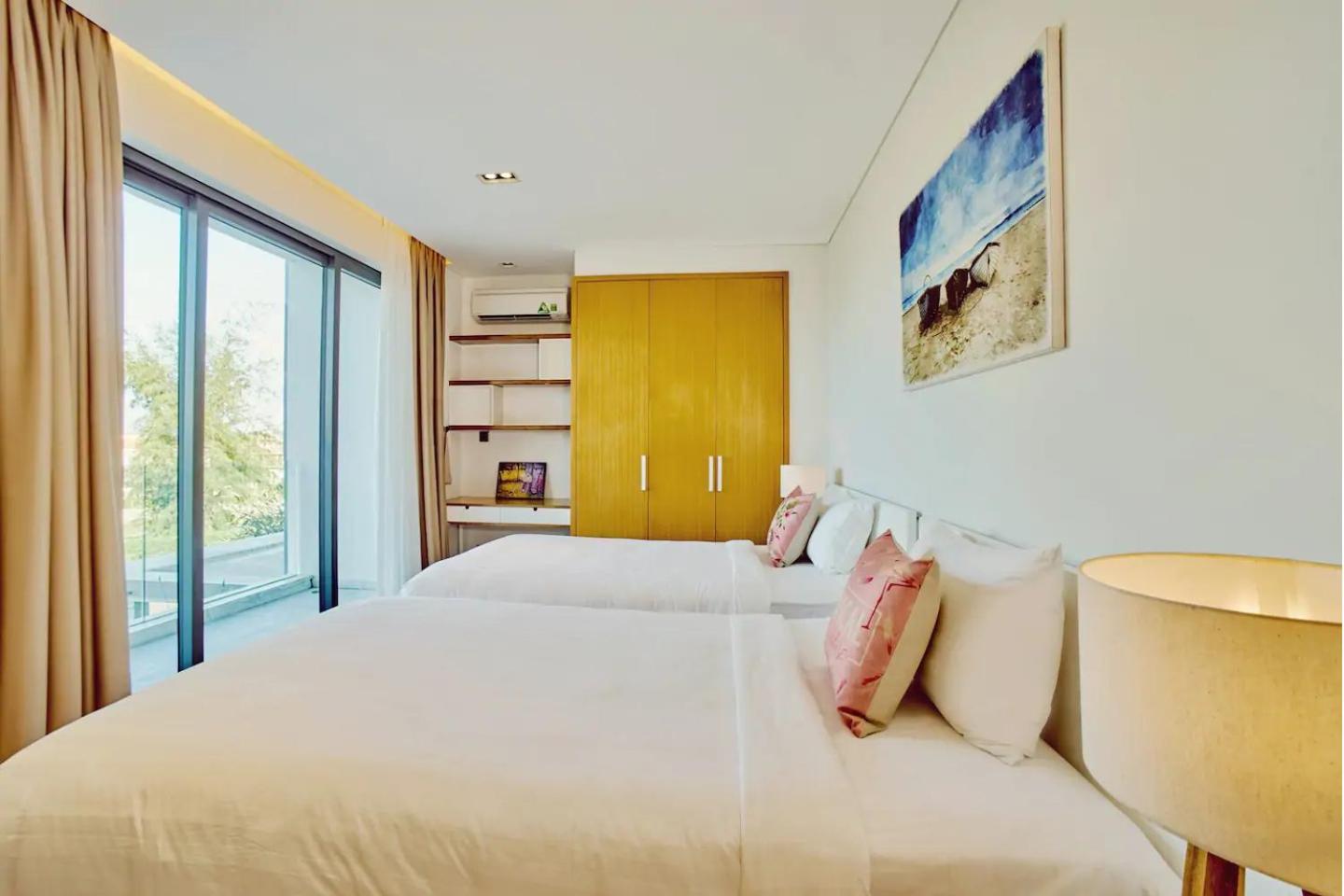 Clean & Quiet Villa - The Point Resort