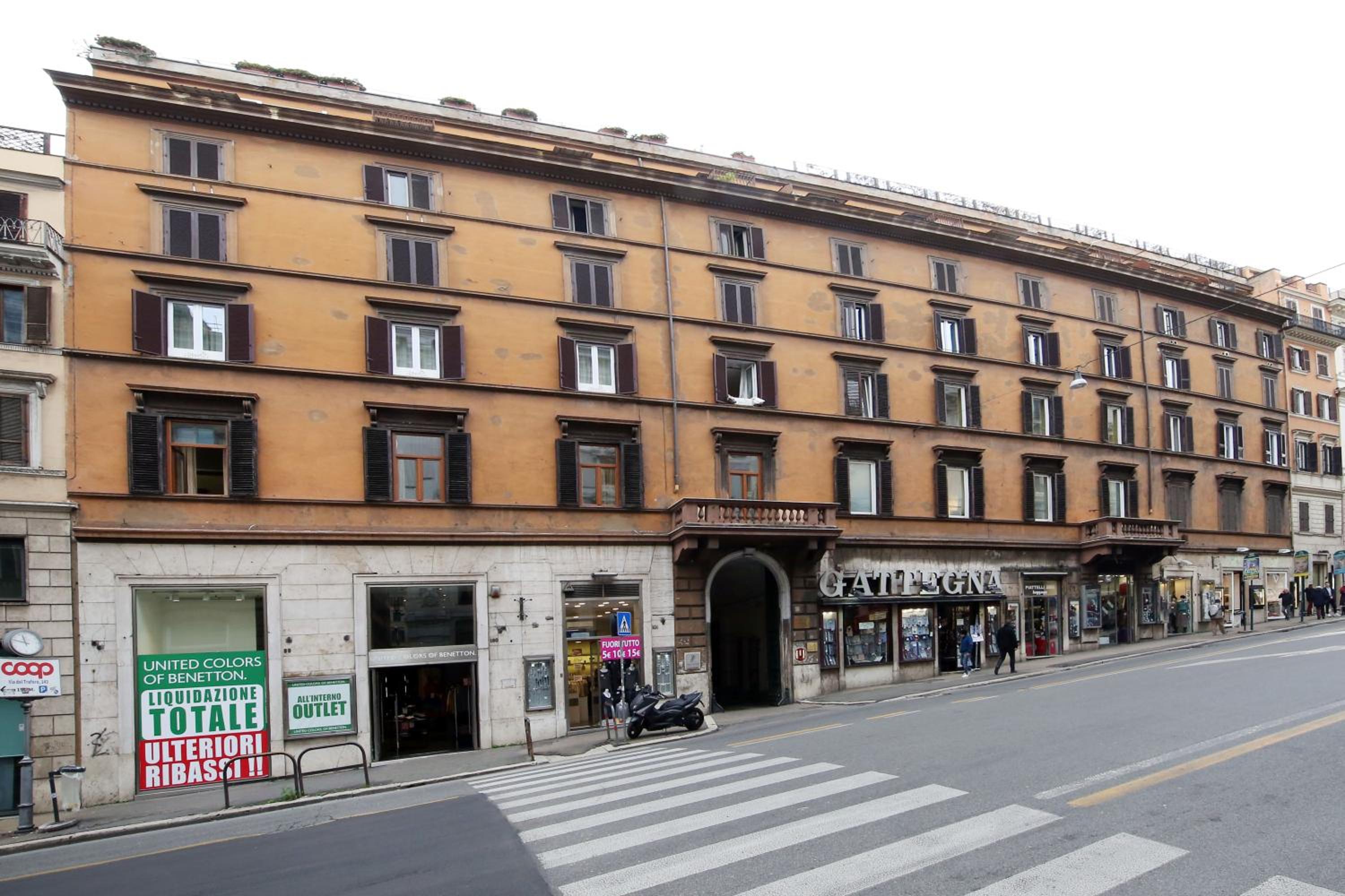 La Maisonnette Tritone Trevi Apartment Rome