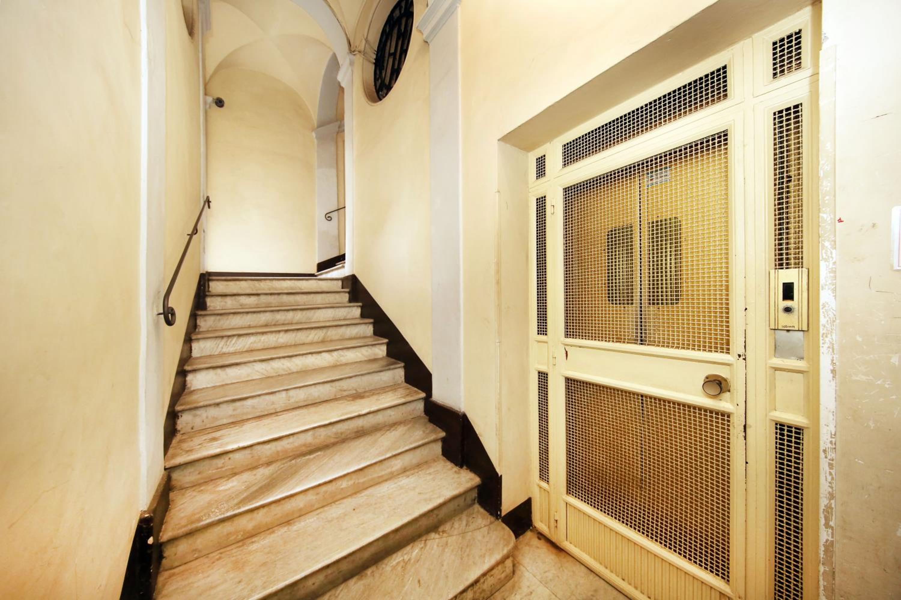 La Maisonnette Tritone Trevi Apartment Rome