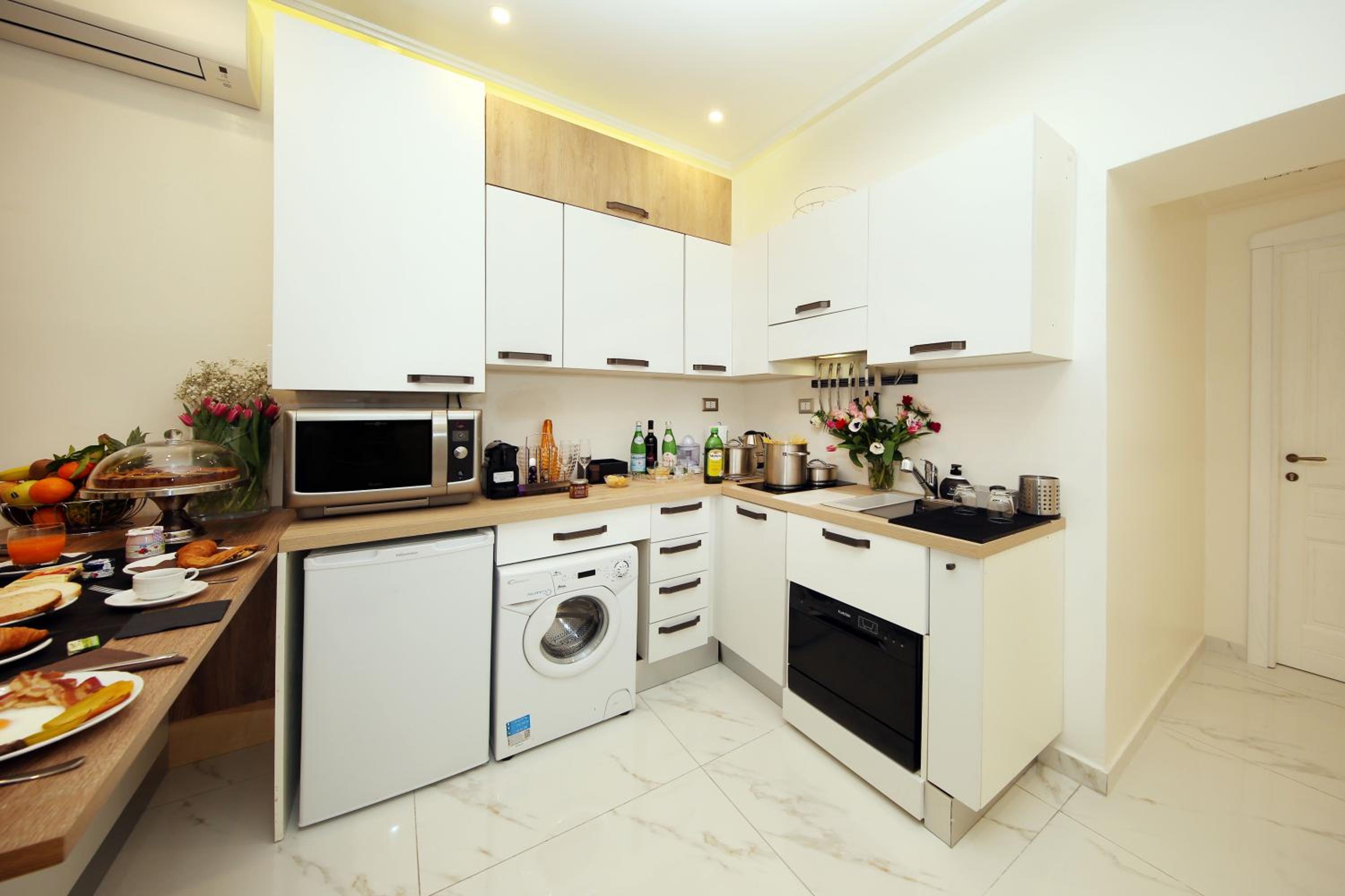 La Maisonnette Tritone Trevi Apartment Rome
