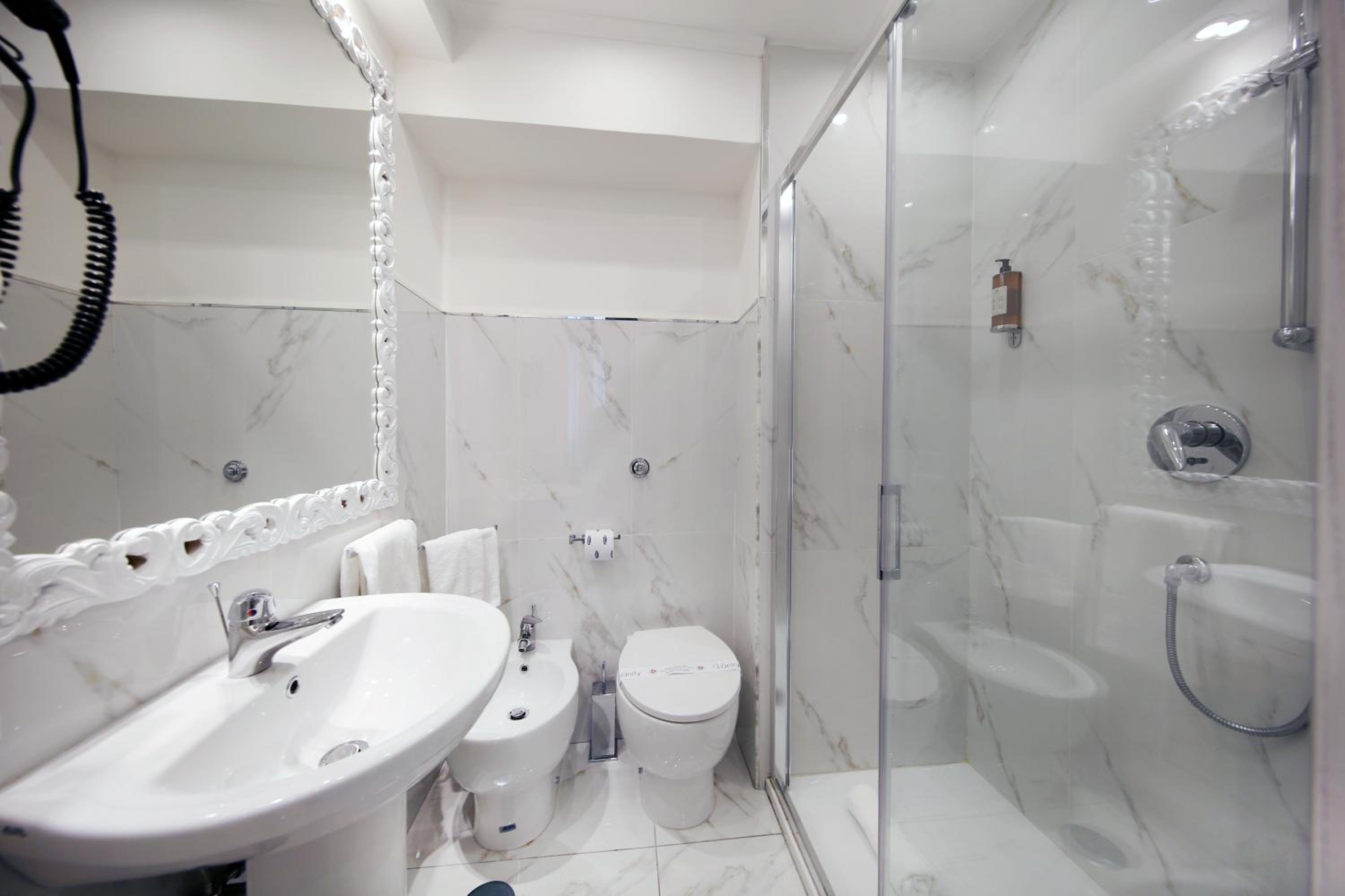 La Maisonnette Tritone Trevi Apartment Rome