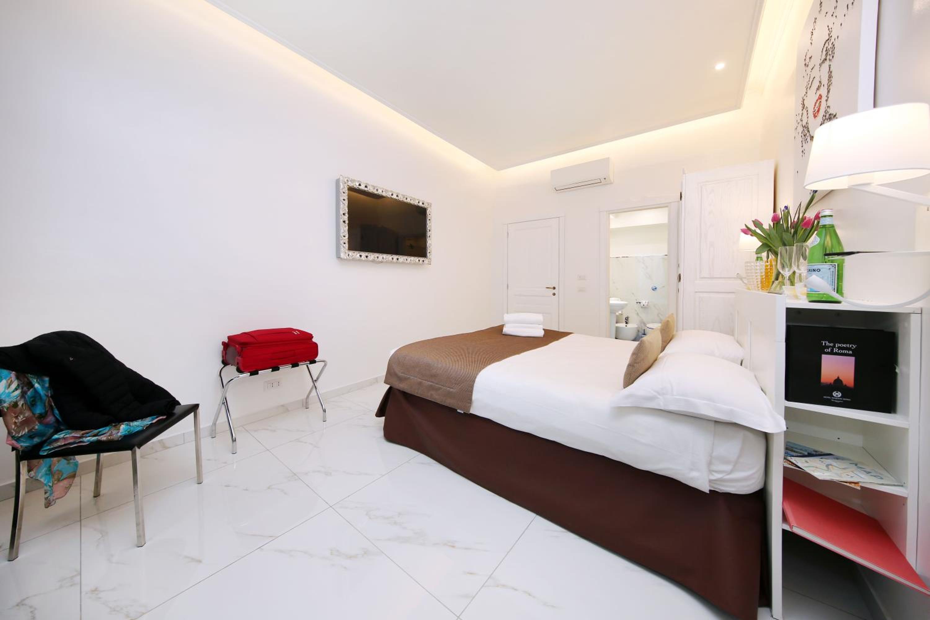 La Maisonnette Tritone Trevi Apartment Rome