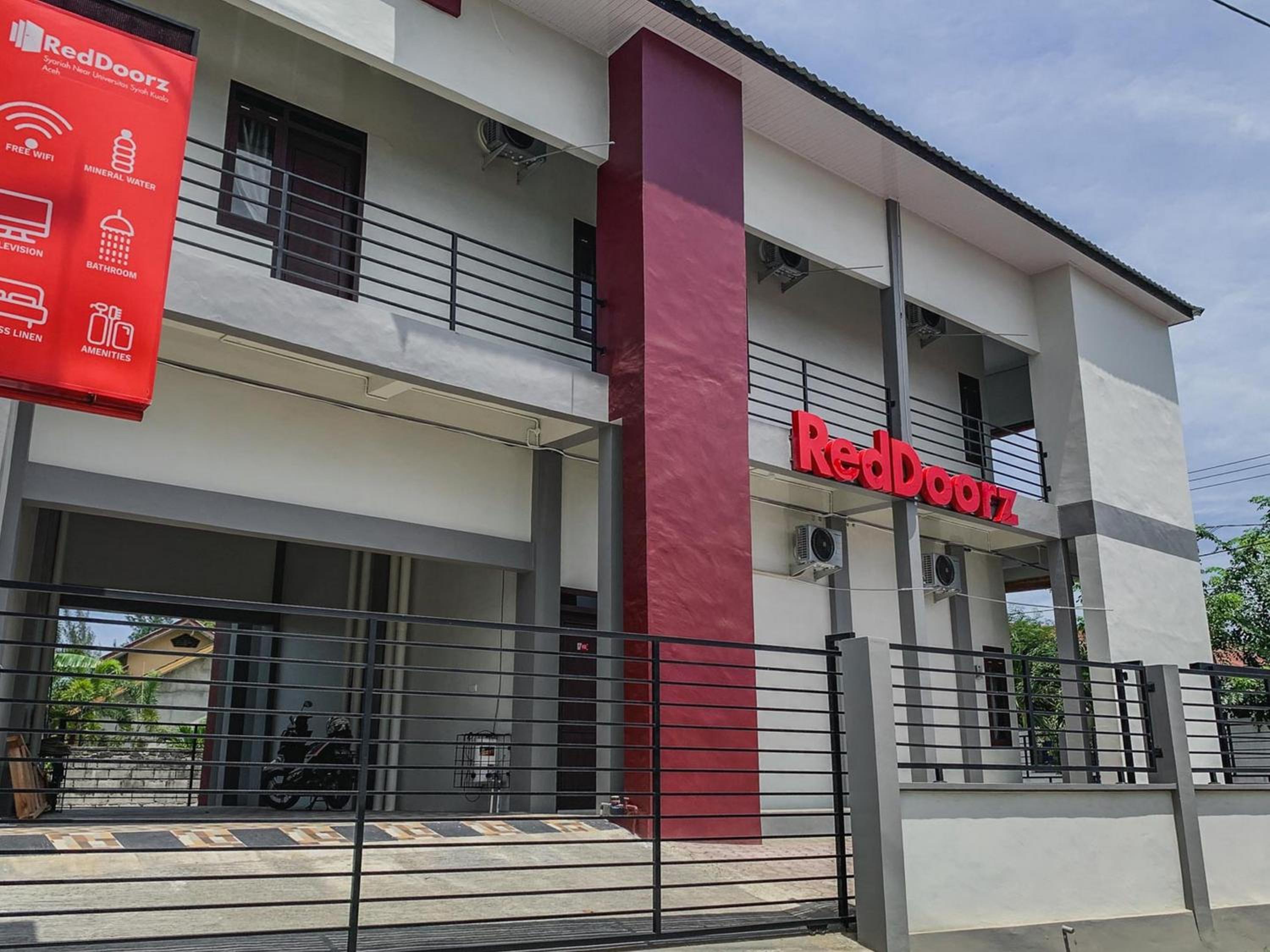 RedDoorz Syariah near Universitas Syiah Kuala Aceh view 2