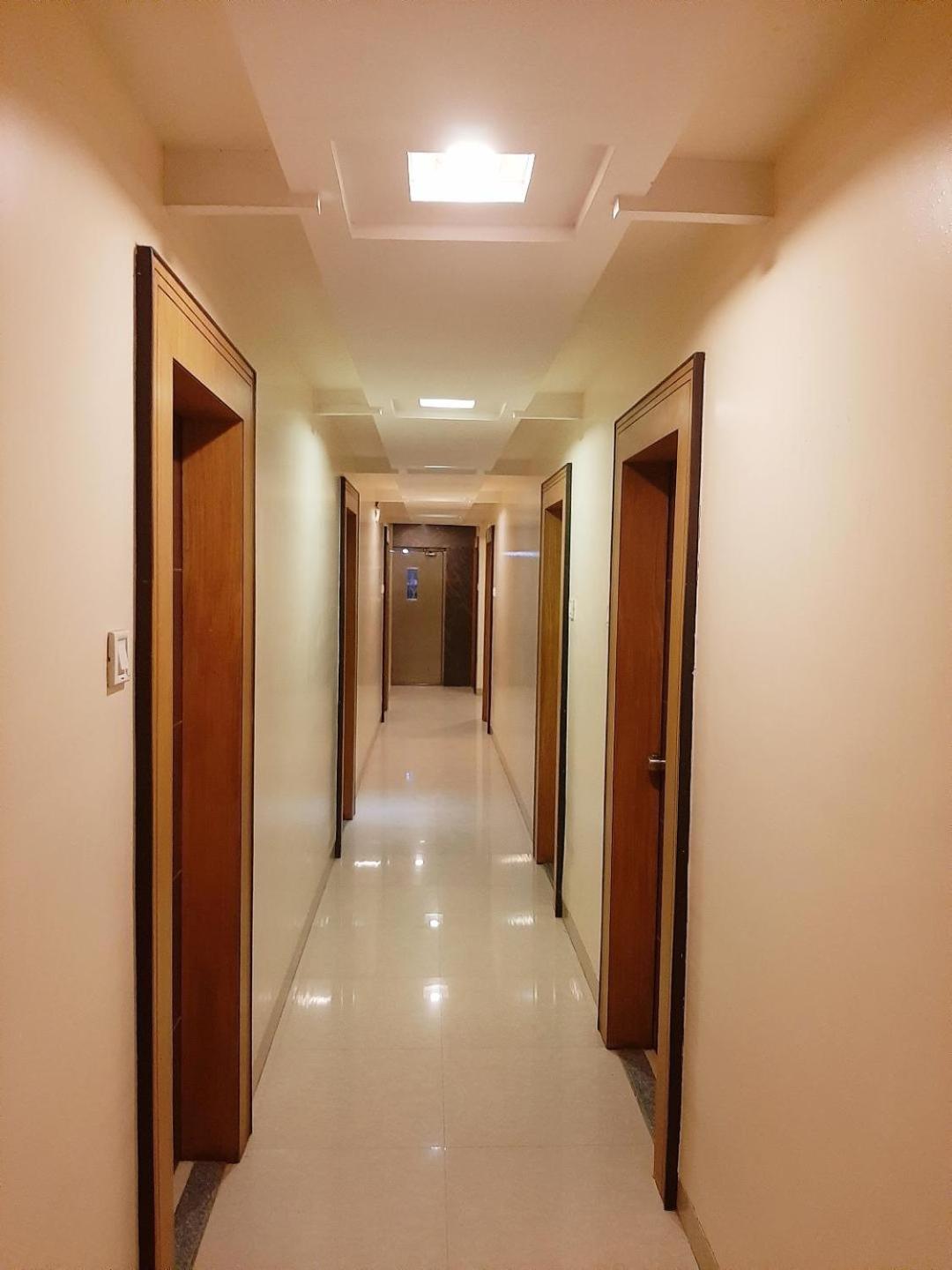 Shirdi Vacations - Hotel Sai Balaji - Property Image 4