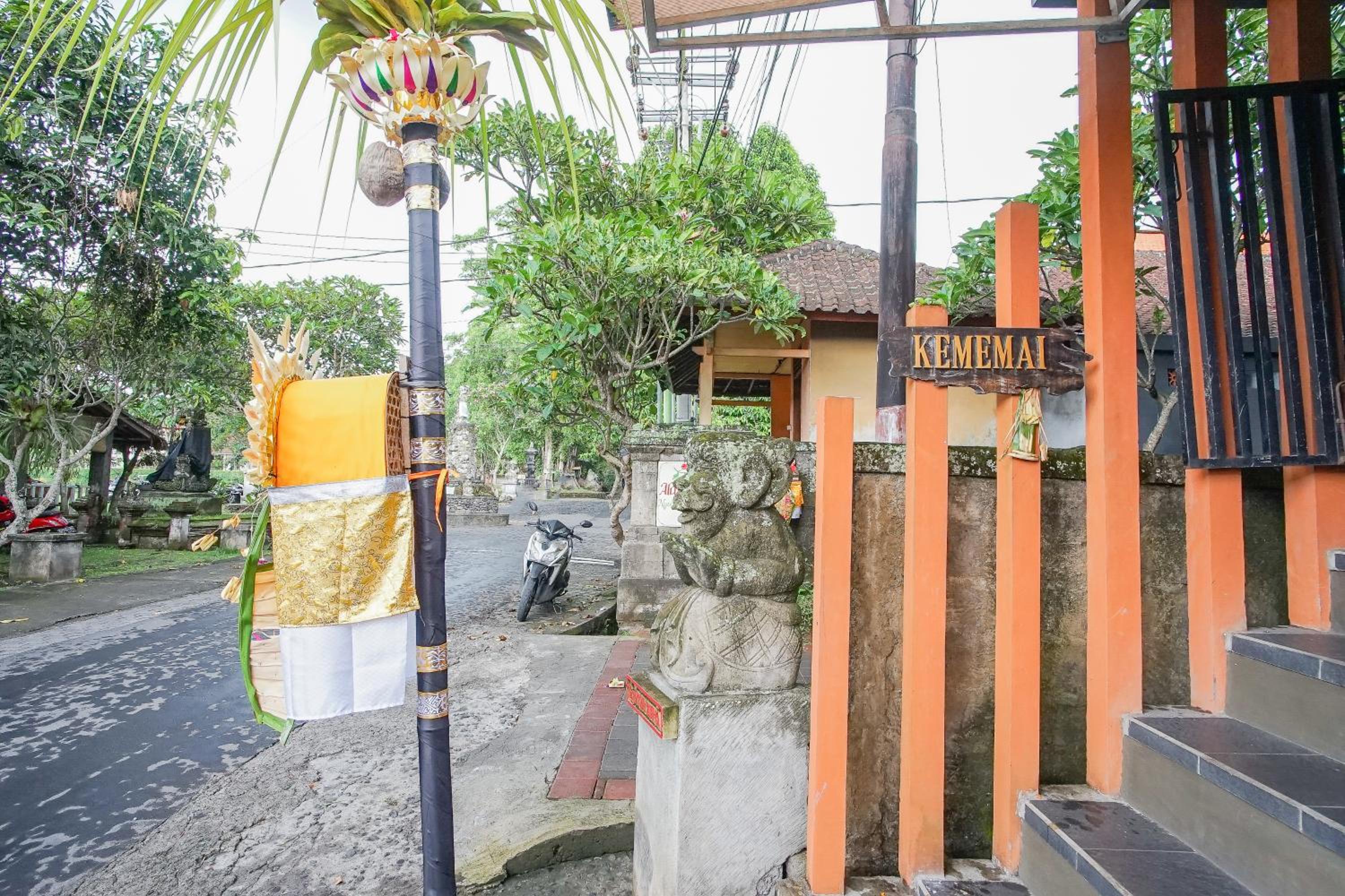 Kememai Hostel