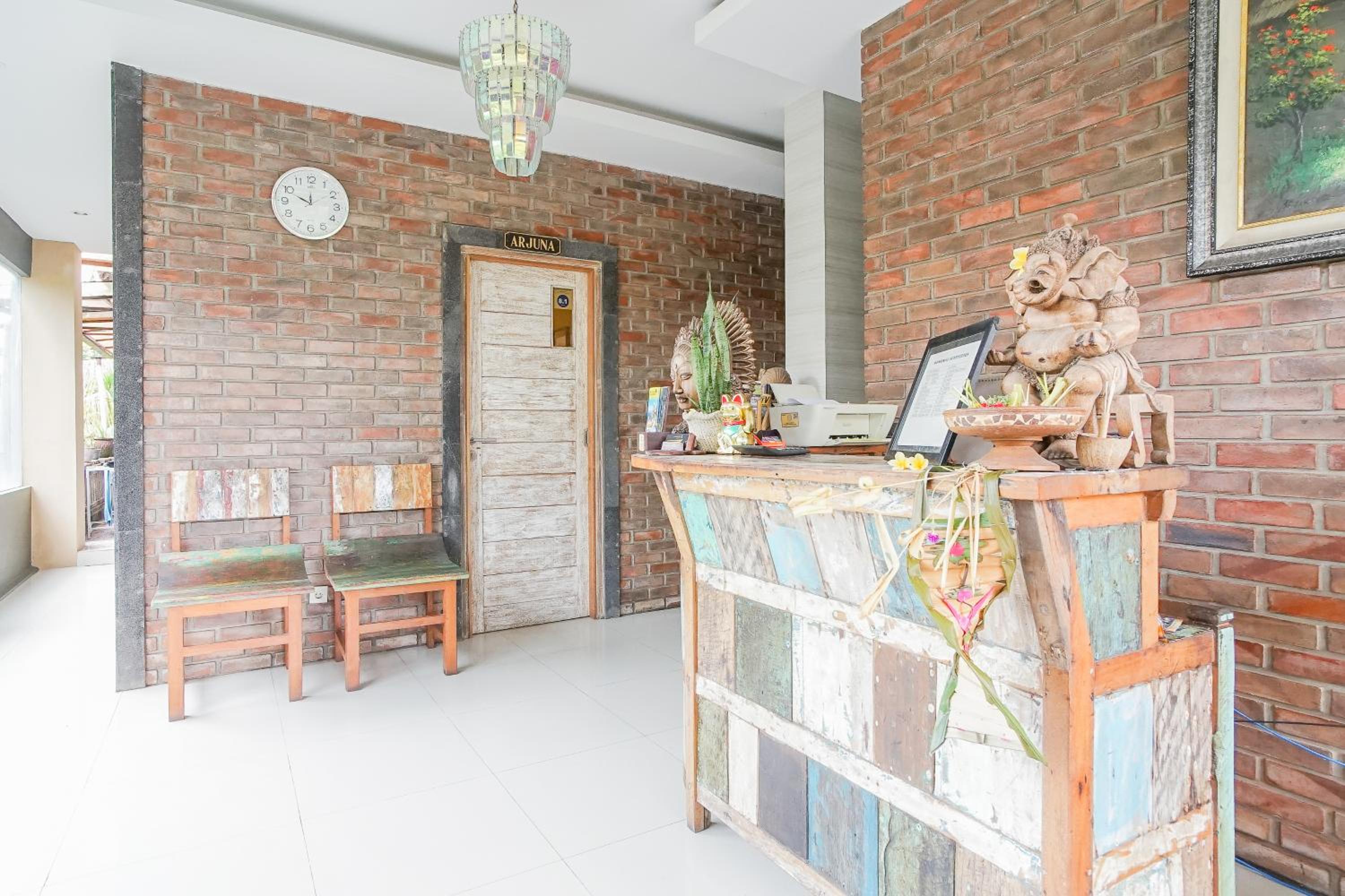 Kememai Hostel