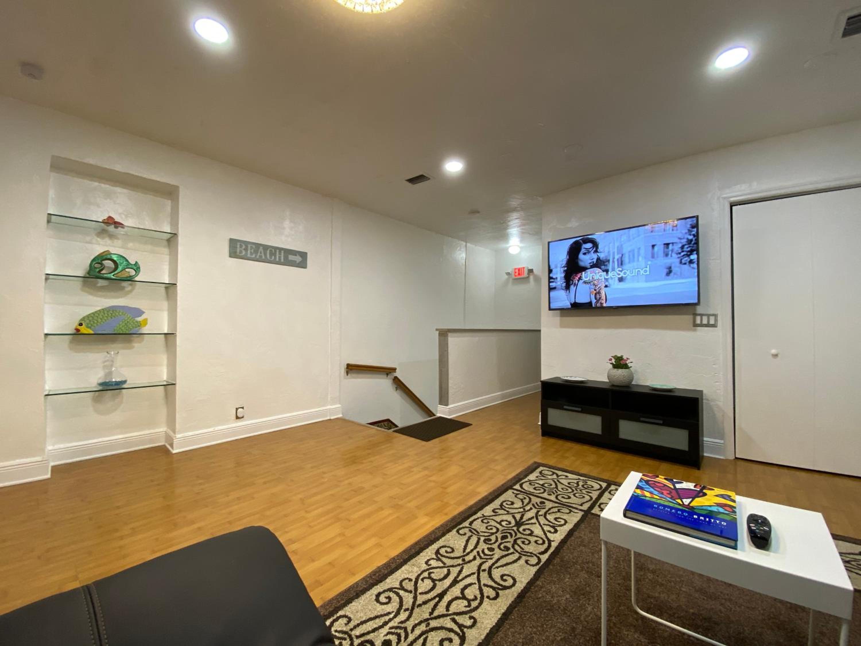 Miami Beach Rooms B&B