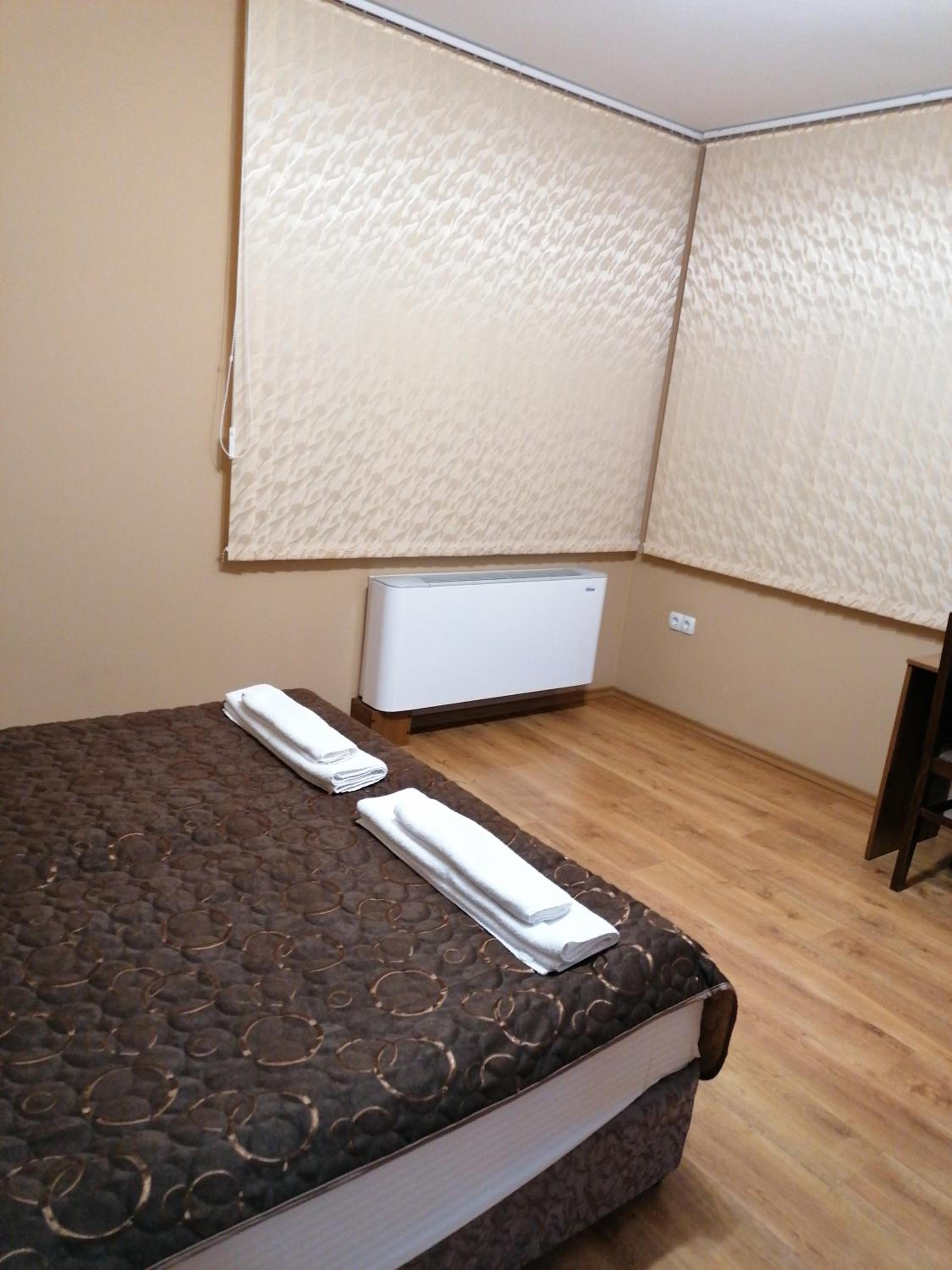 Villa Ros Guest House